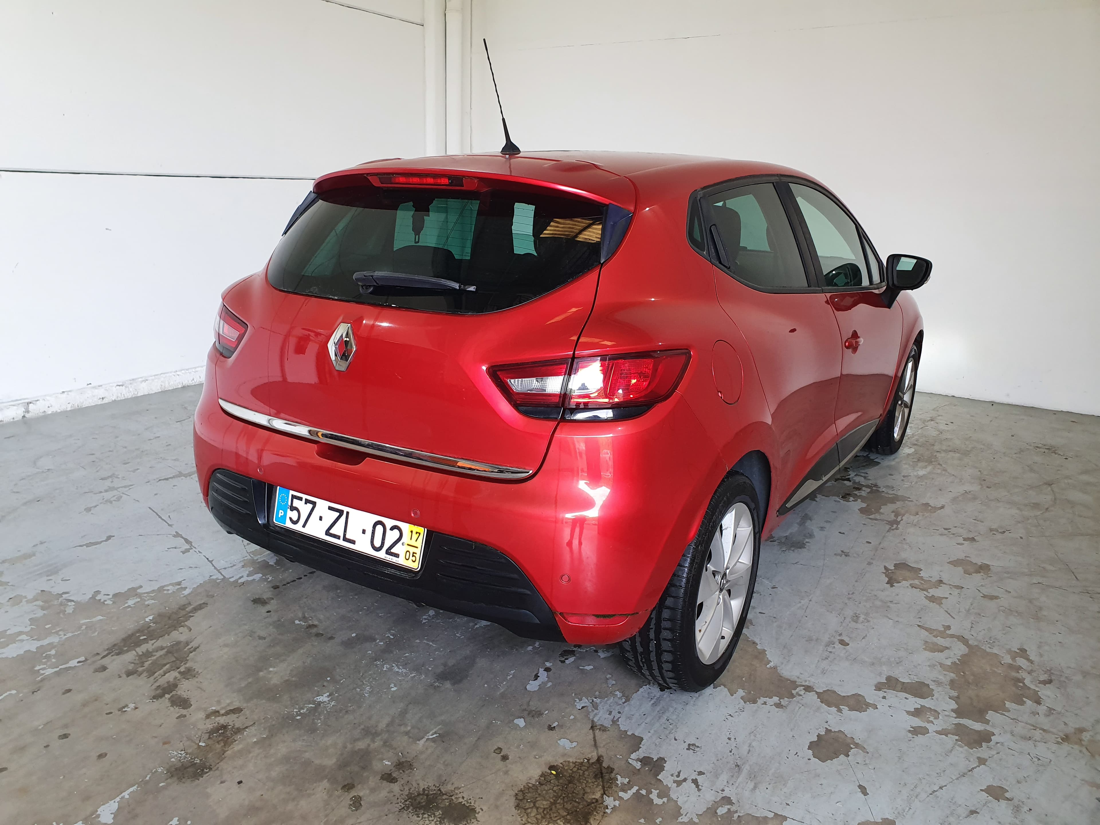 Renault Clio · Ano 2017 — imagem 5