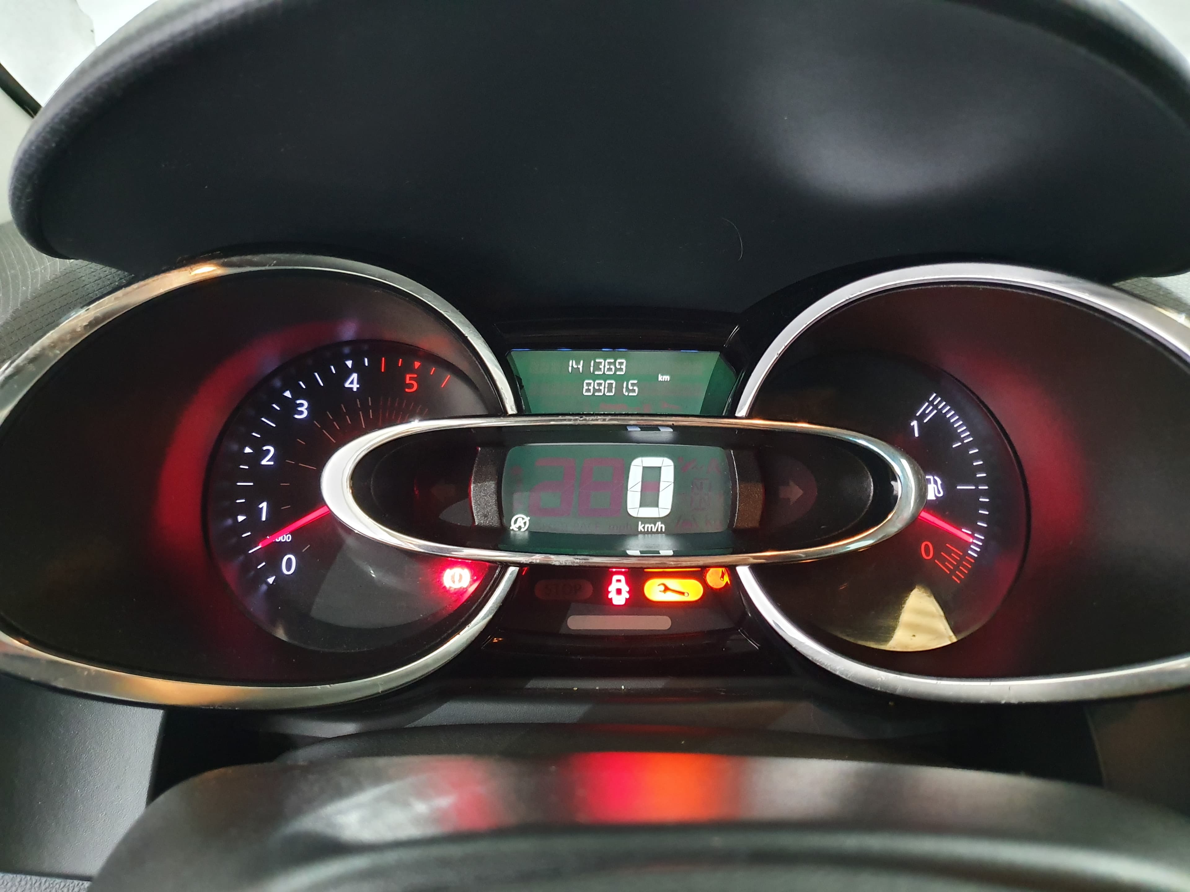 Renault Clio · Ano 2017 — imagem 38