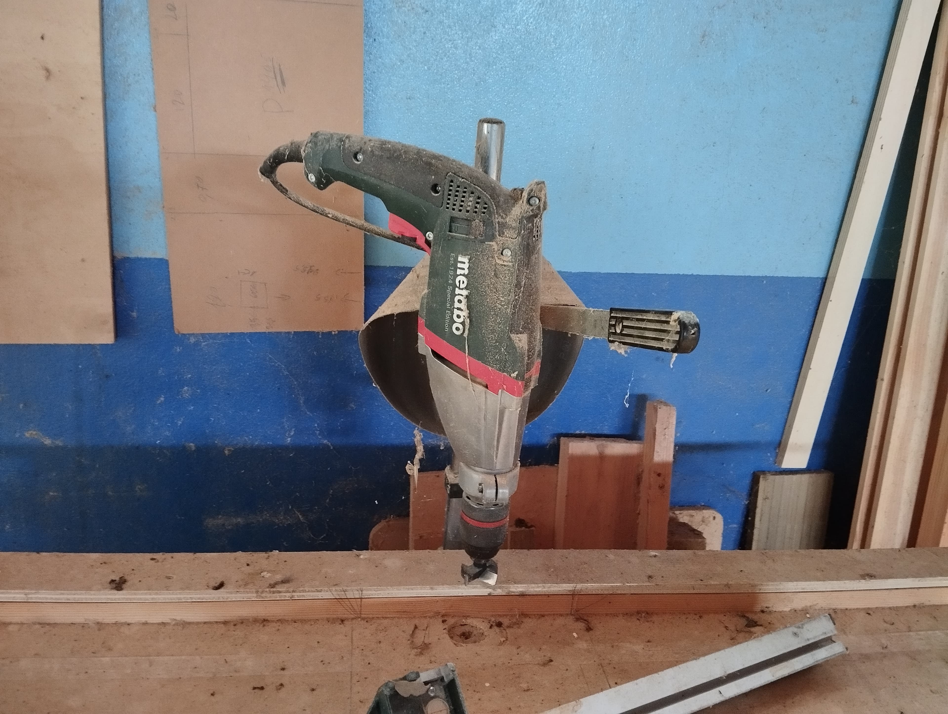 Equipamentos · Matéria-prima · Indústrias Carpintaria e Construção Civil — imagem 34