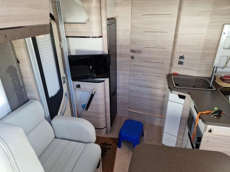 Autocaravana Rapido 686F Ultimate Line — imagem 13