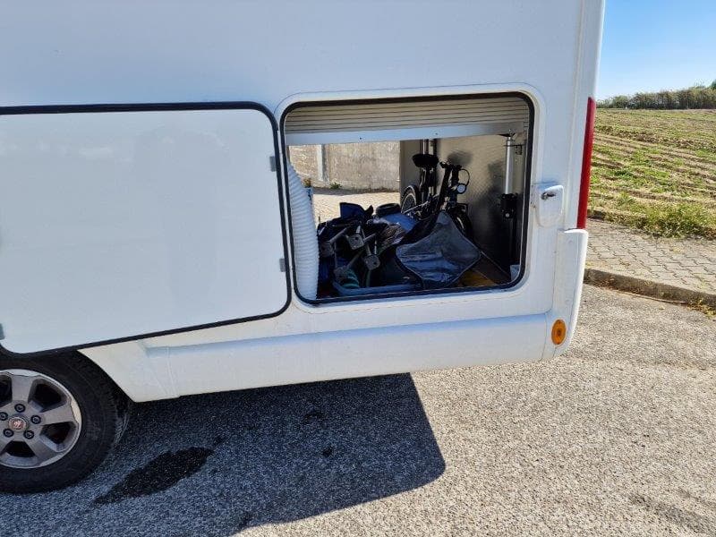 Autocaravana Rapido 686F Ultimate Line — imagem 7