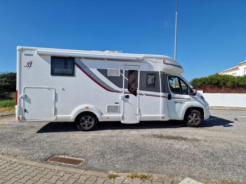 Autocaravana Rapido 686F Ultimate Line — imagem 3