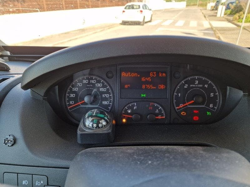 Autocaravana Rapido 686F Ultimate Line — imagem 11