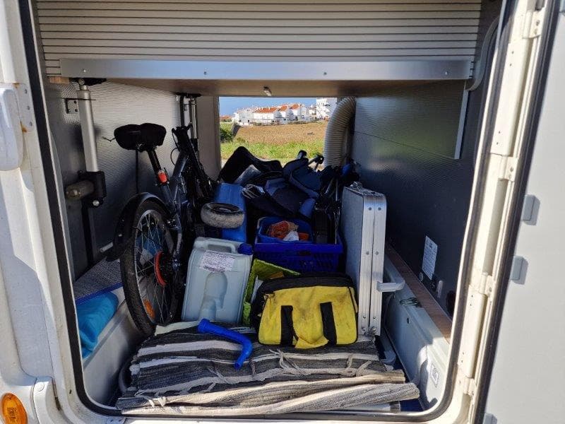 Autocaravana Rapido 686F Ultimate Line — imagem 8