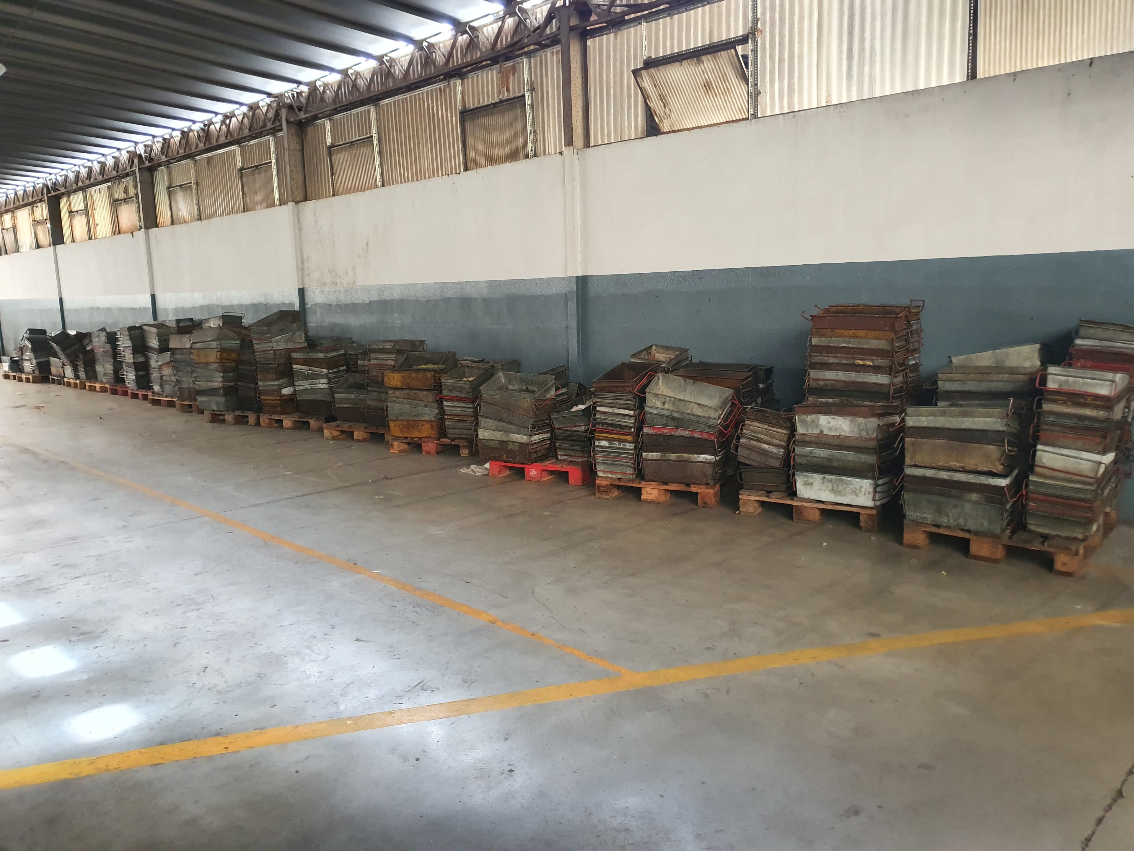 Caixas Ferro