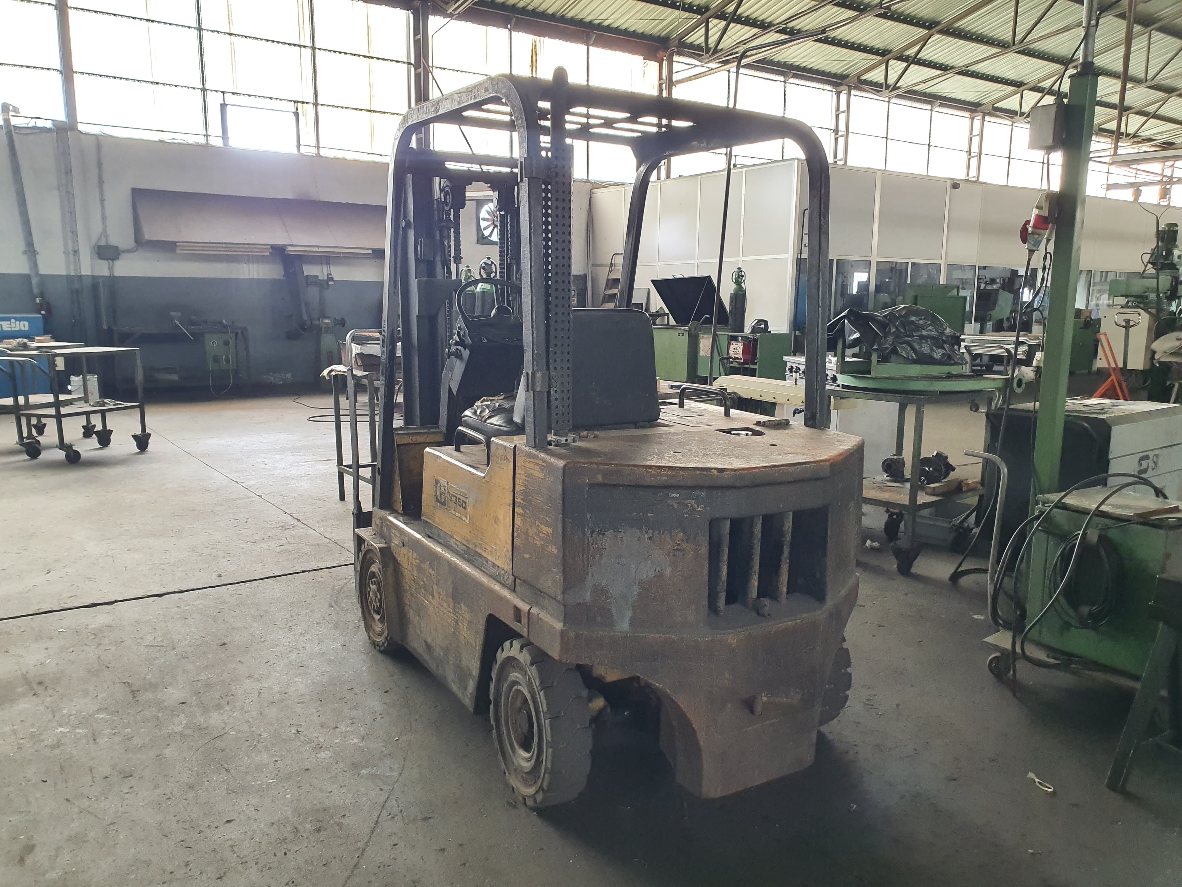 Empilhador V35D — imagen 3