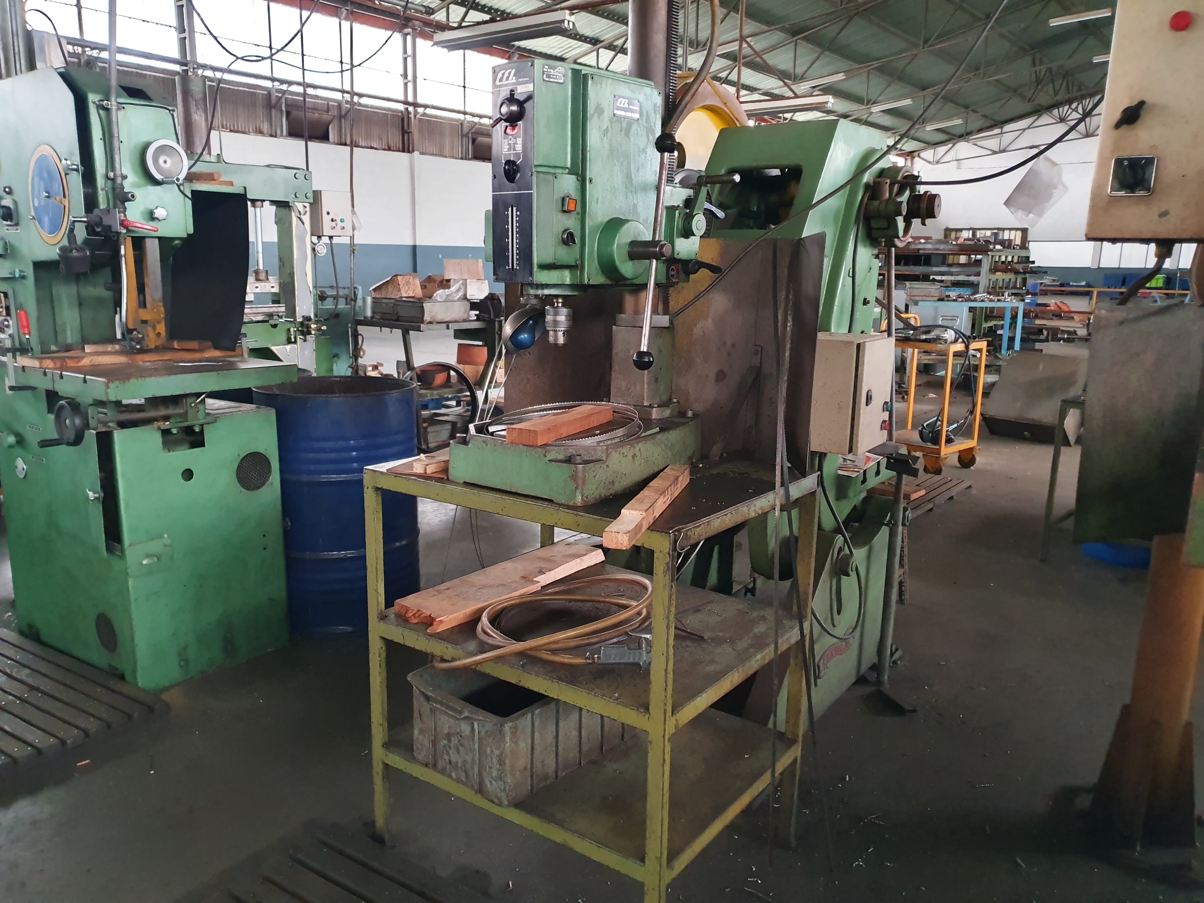 Máquina Furar EFI — imagen 1