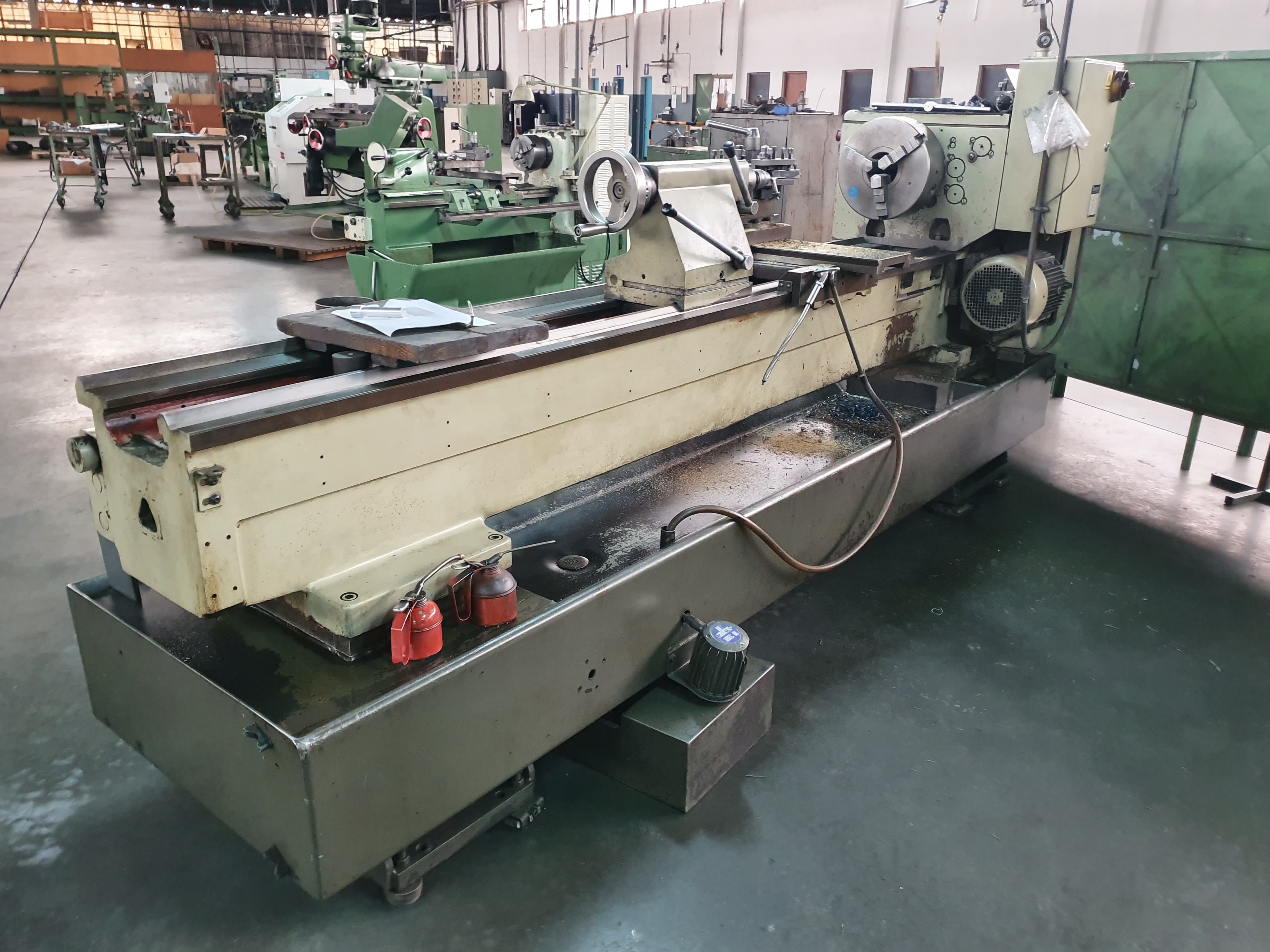 Torno Harrison M500 — imagem 5