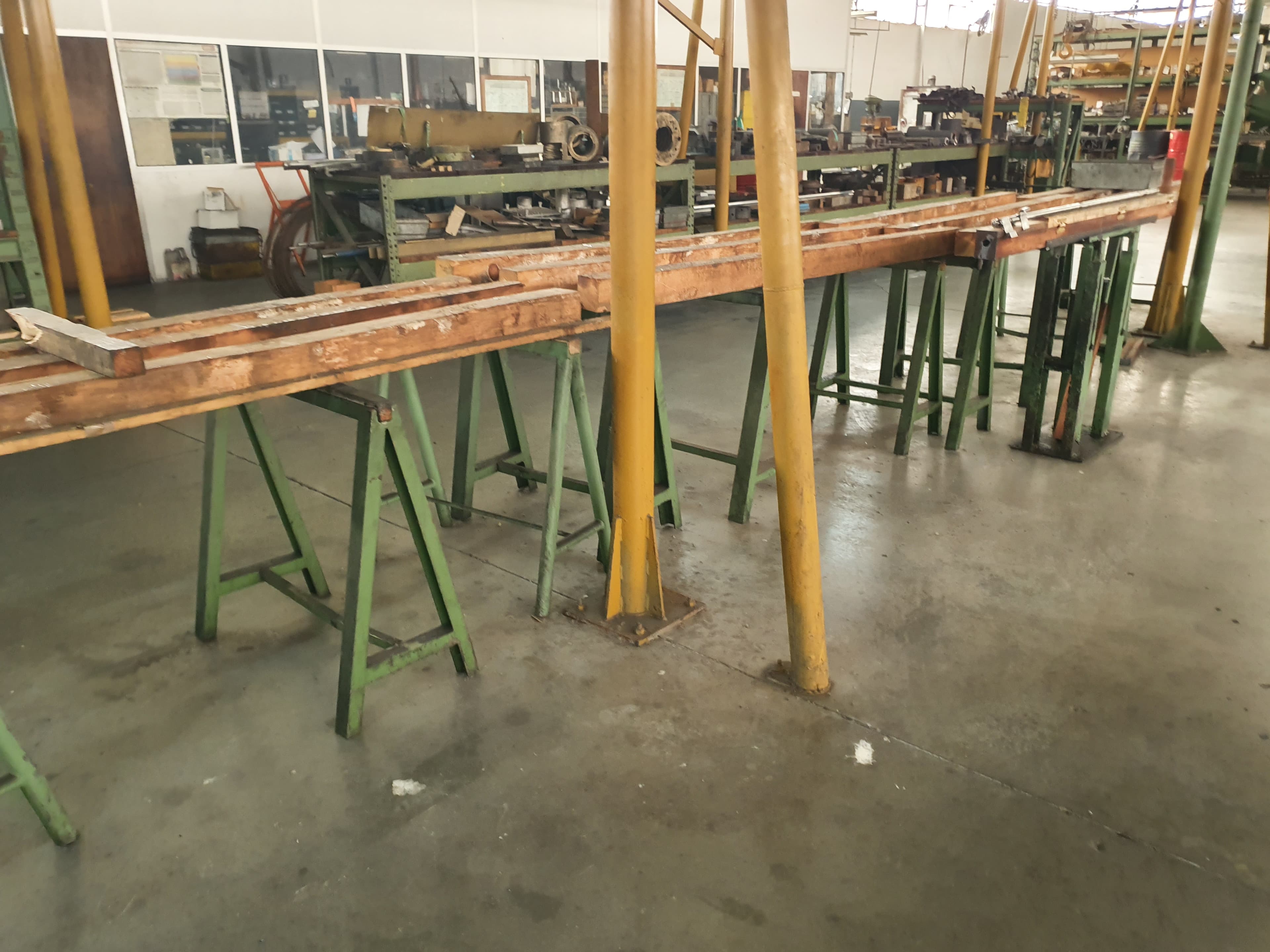 Bancadas de Trabalho · Ferramentas — imagem 7