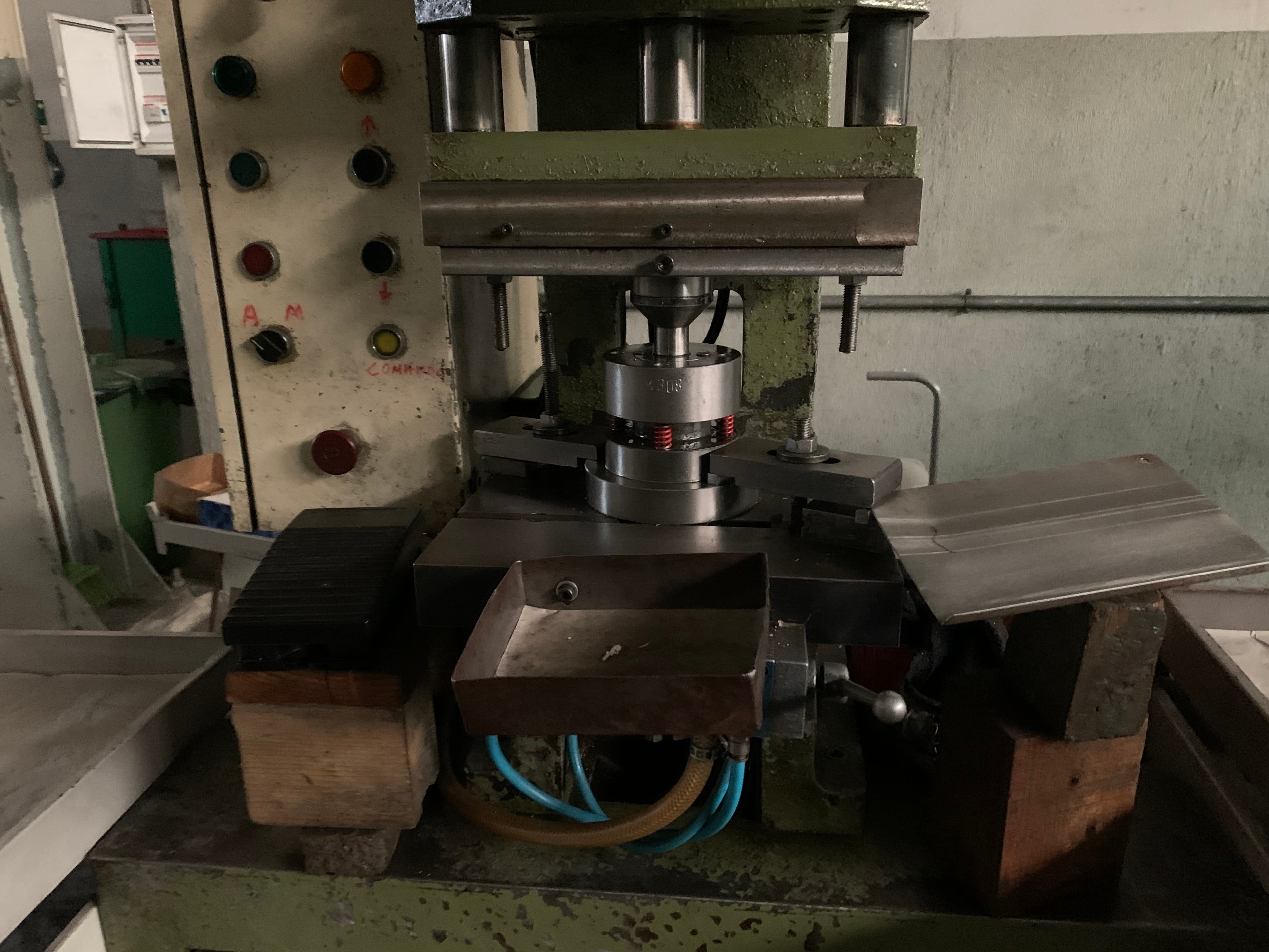 Prensa EH 87 — image 3