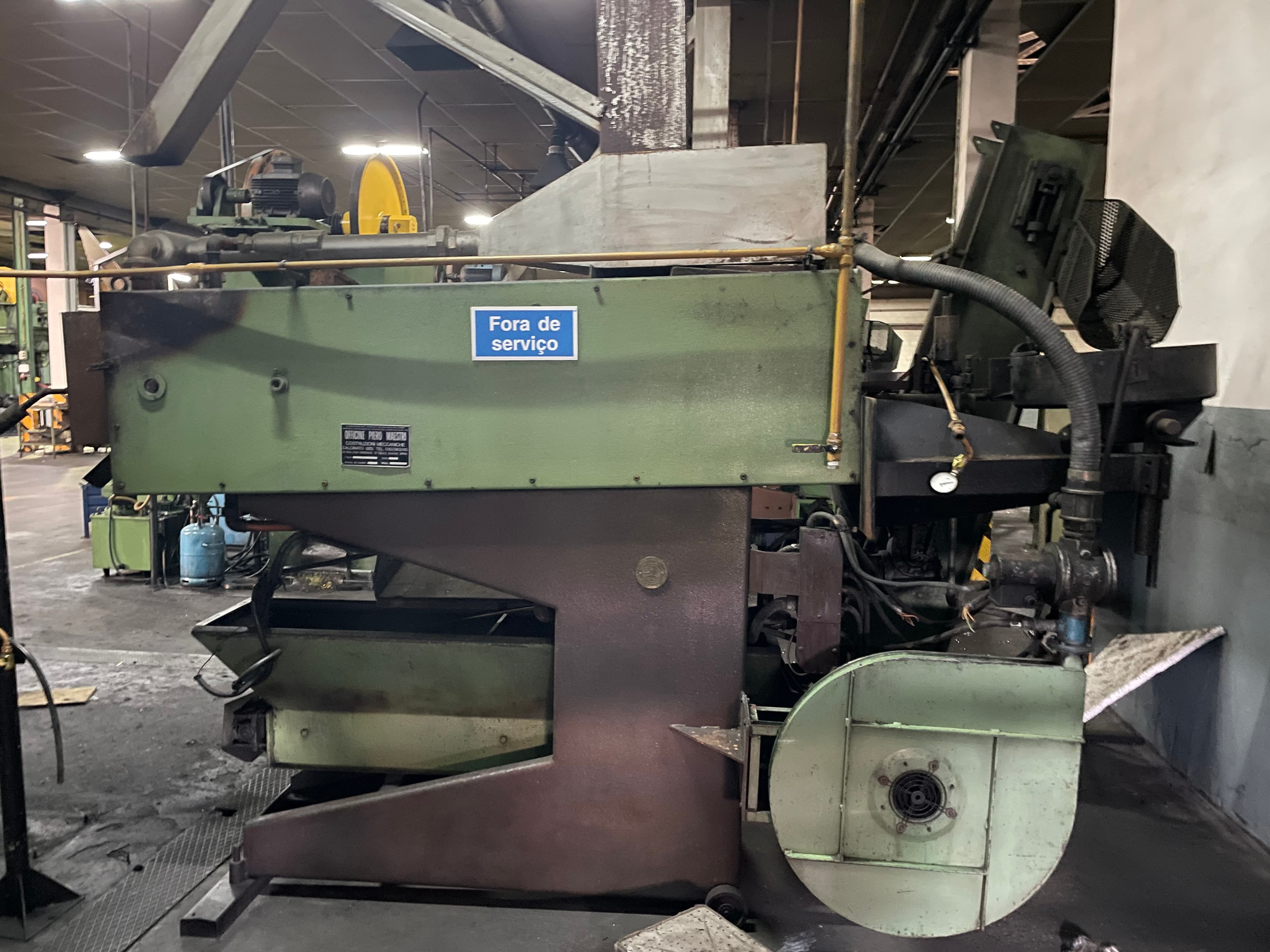 Prensa Ficep PVH · Forno Maestri 2000 — imagem 2