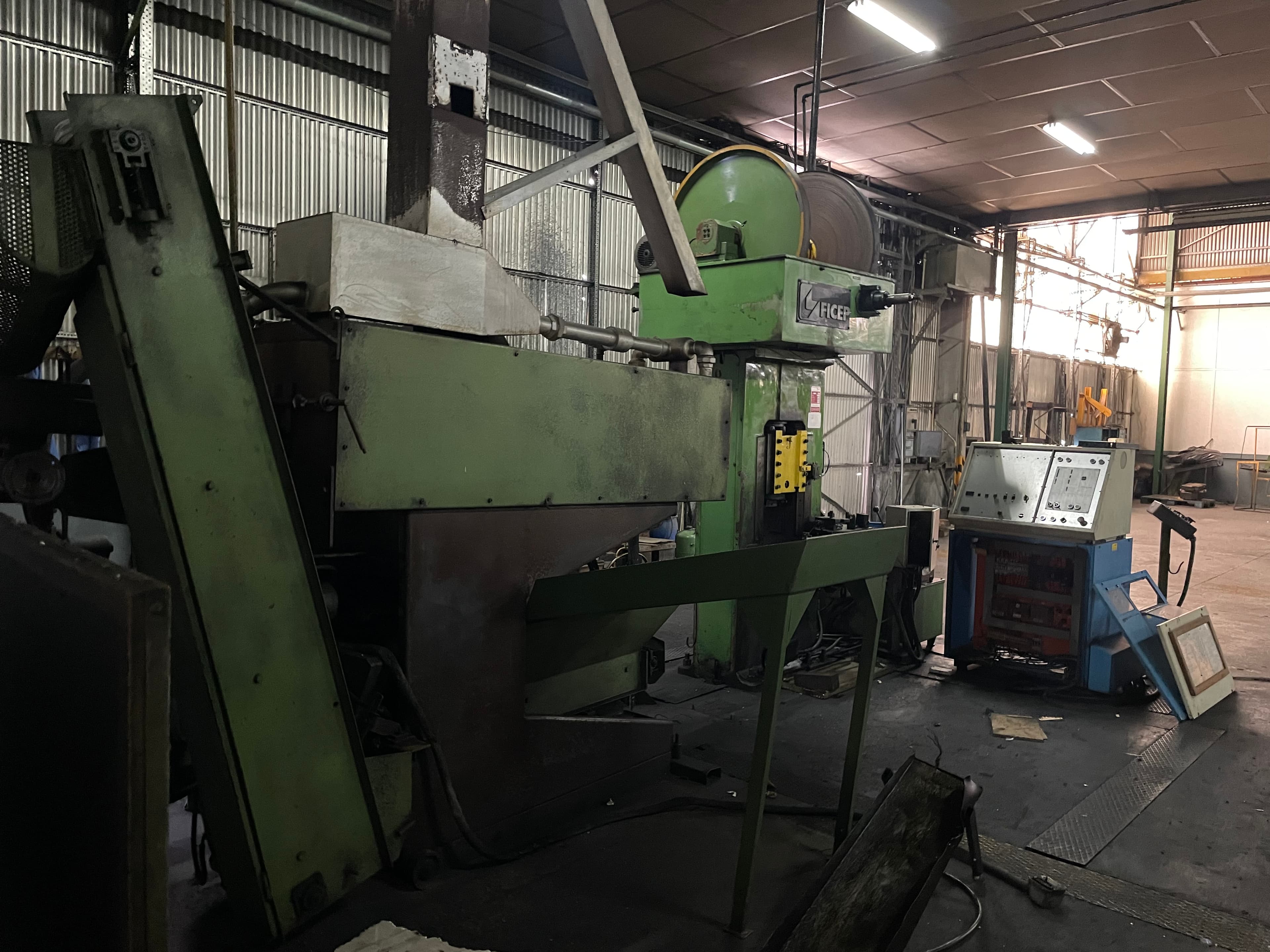 Prensa Ficep PVH · Forno Maestri 2000 — imagem 7