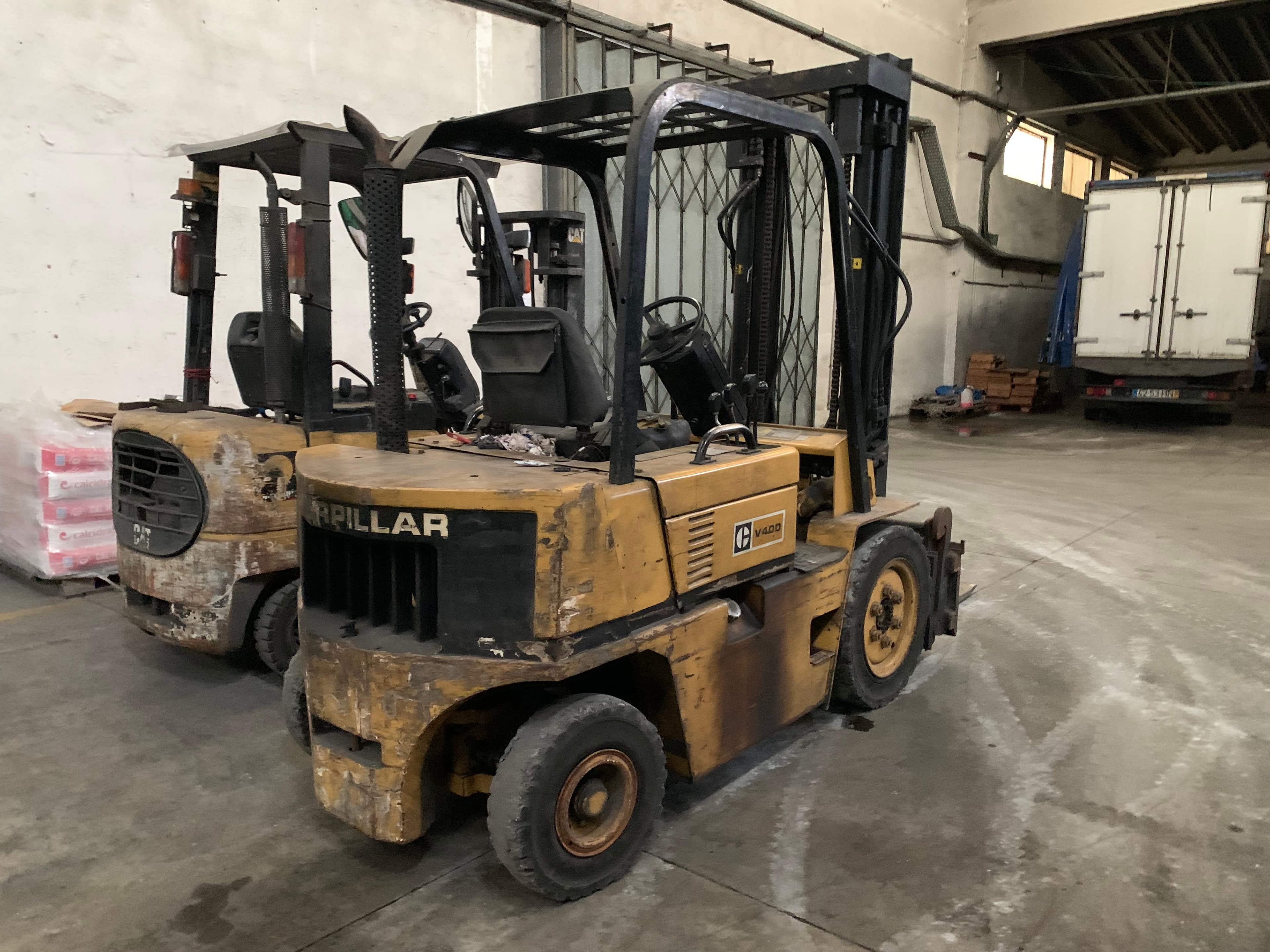 Empilhador Caterpillar 20 — imagem 3