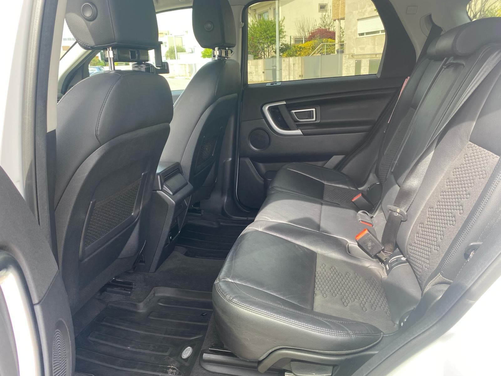 Land Rover Discovery · Ano 2018 — imagem 7