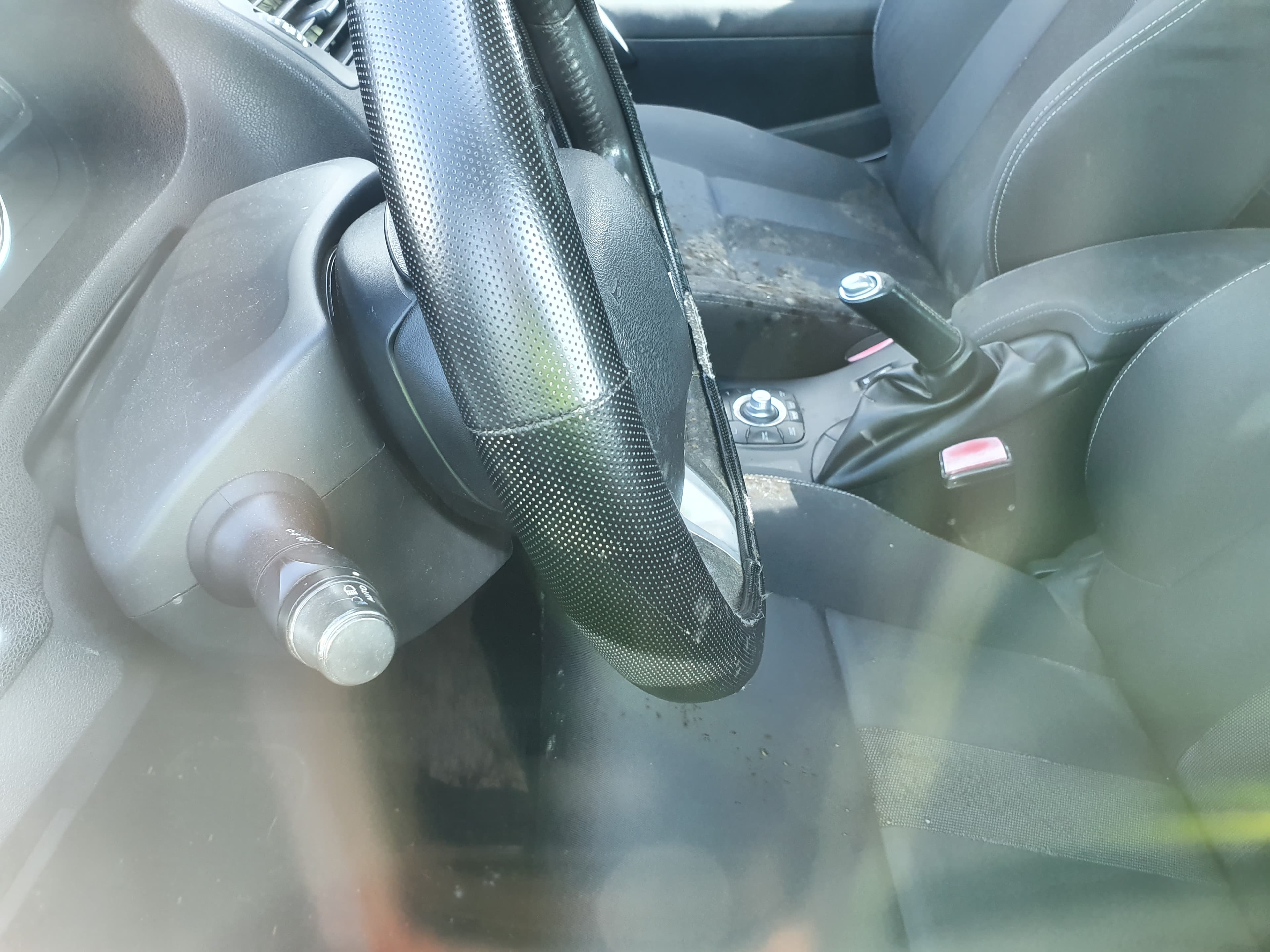 Renault Mégane · Ano 2011 — imagem 21