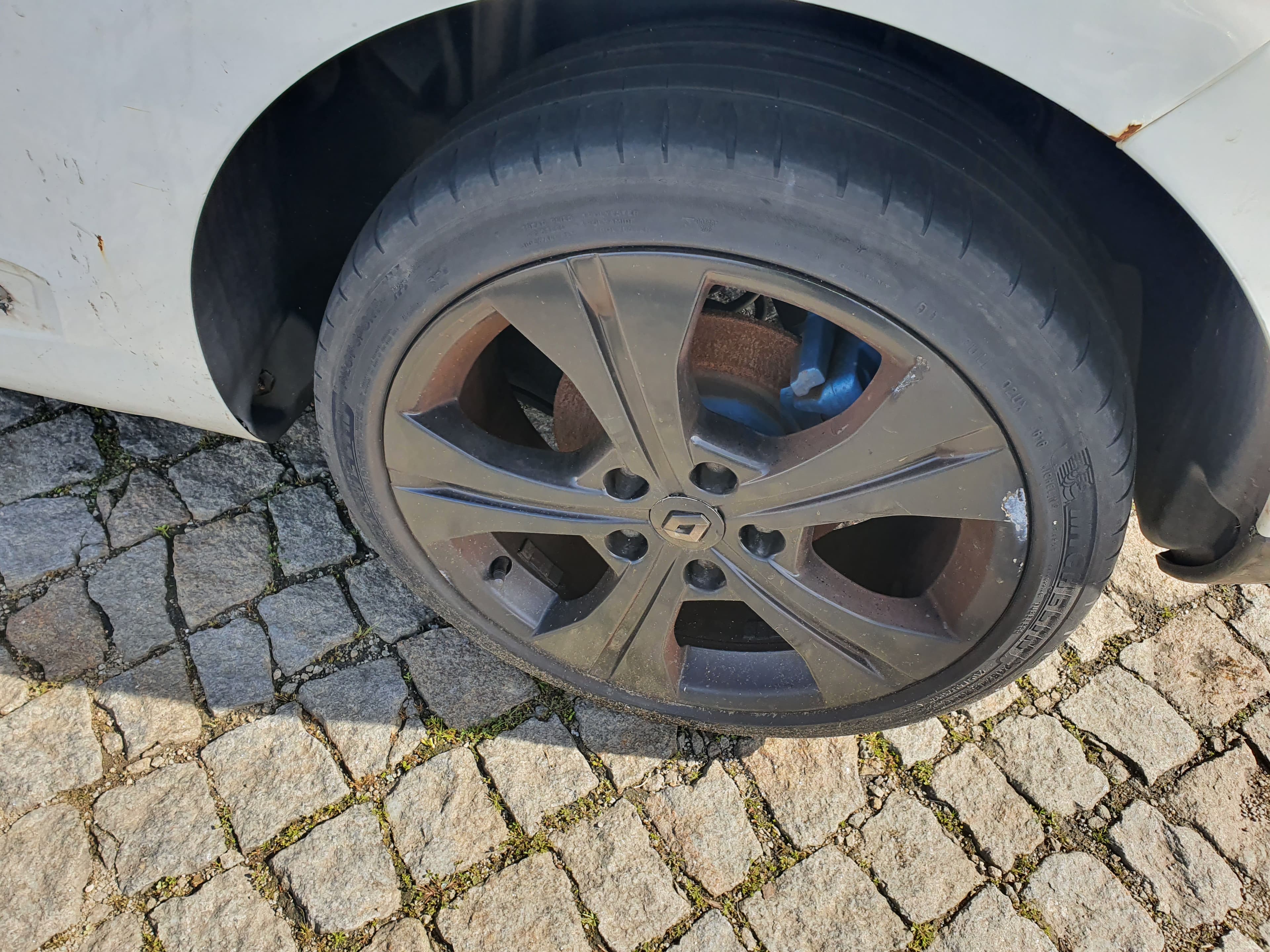 Renault Mégane · Ano 2011 — imagem 7