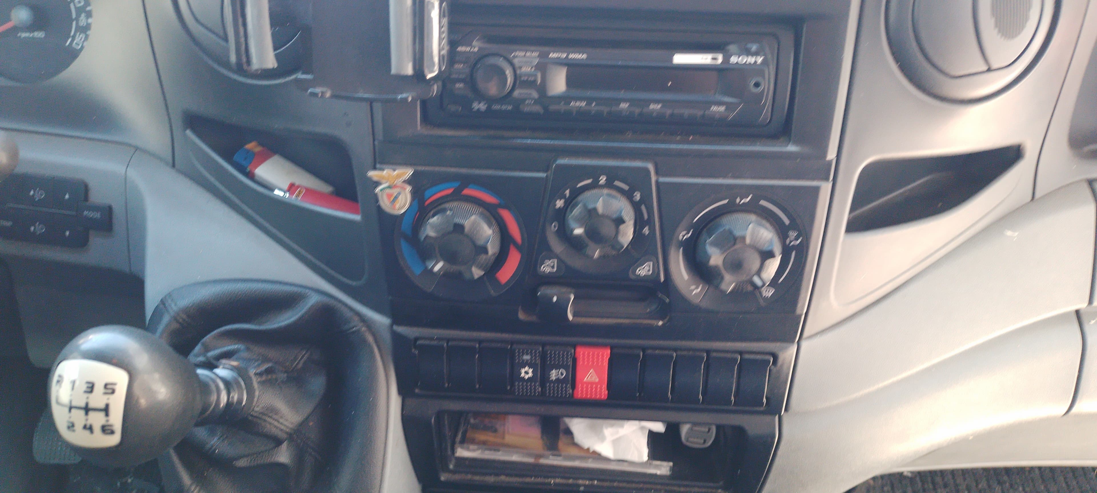 Iveco Daily · Ano 2009 — imagem 10