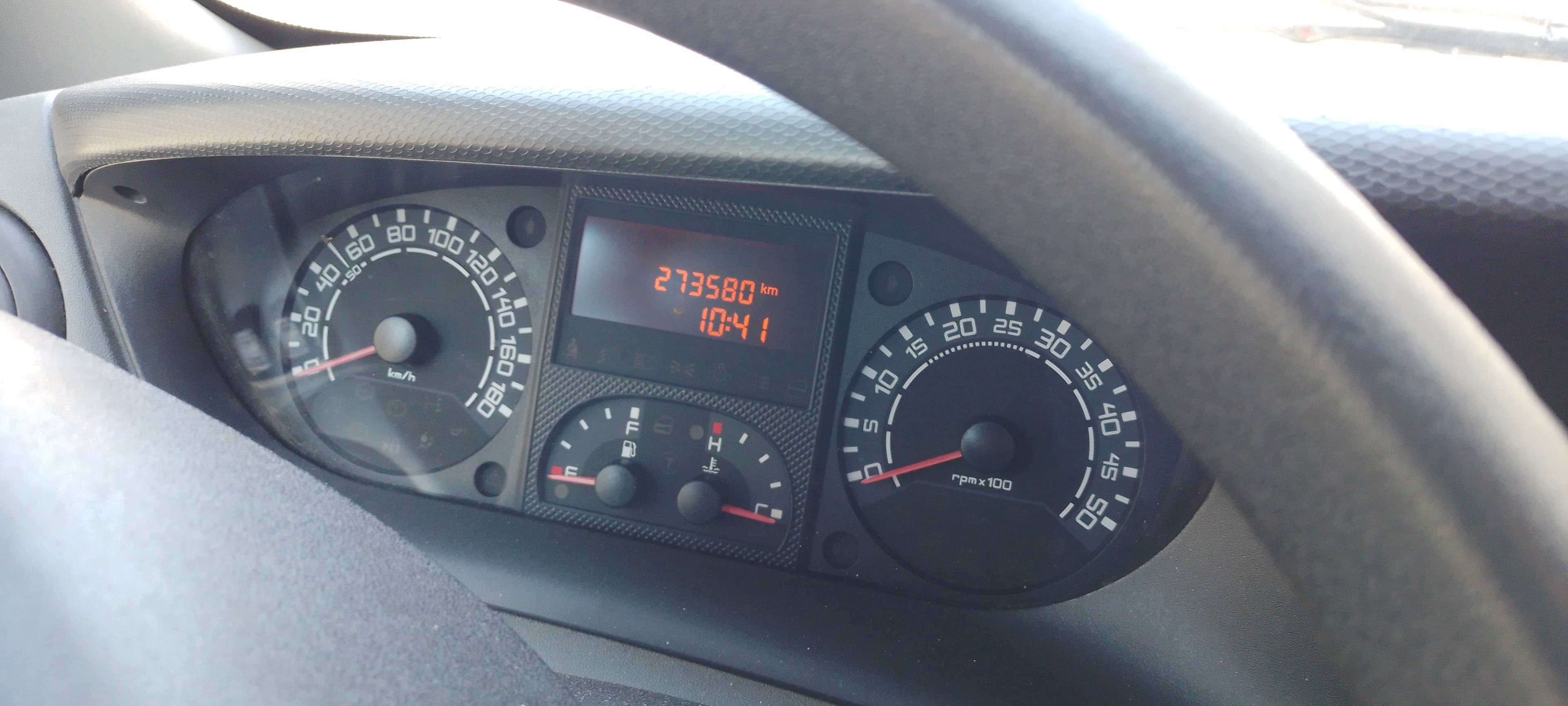 Iveco Daily · Ano 2009 — imagem 9