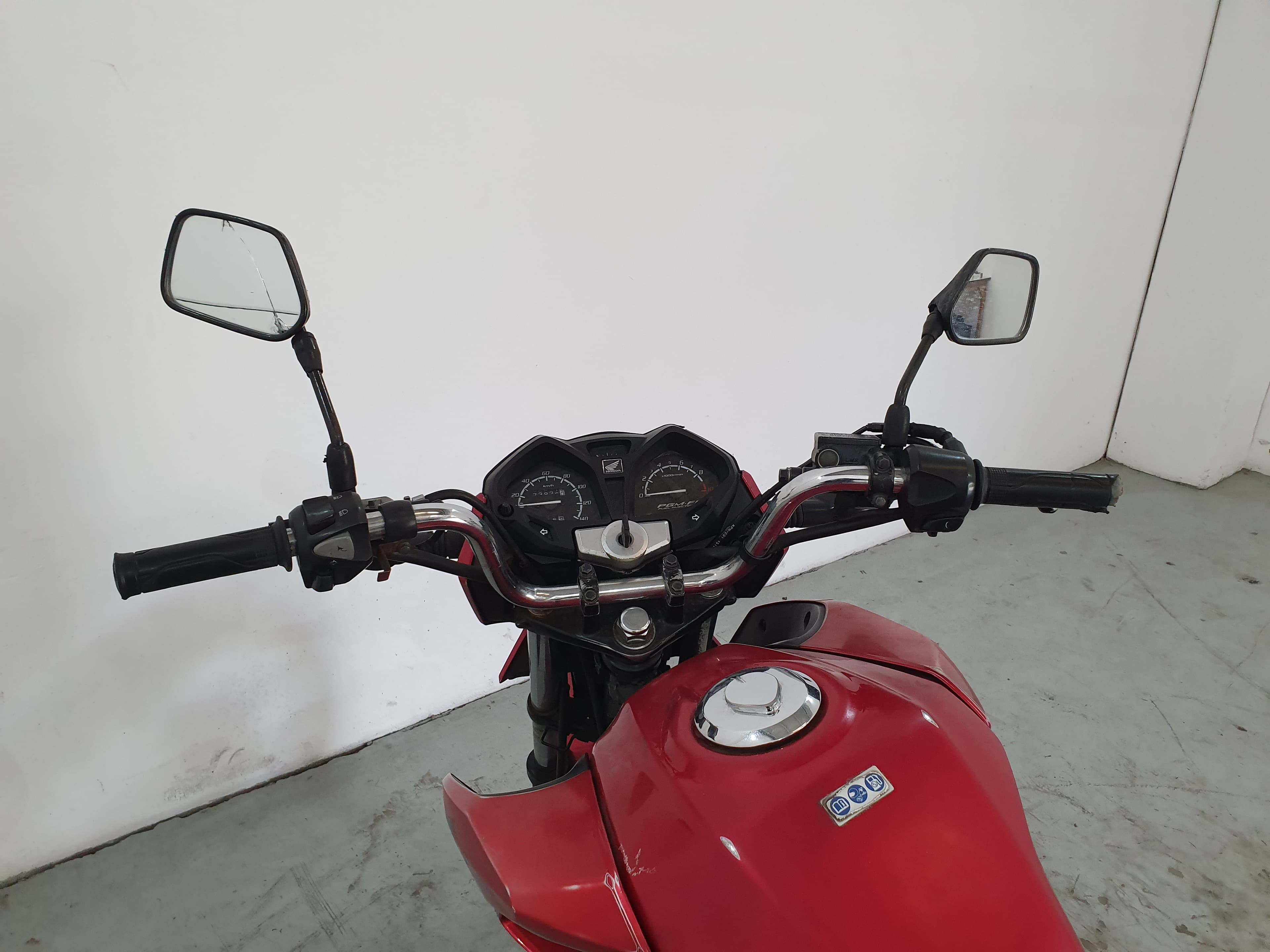 HONDA CBF 125 · Ano 2015 — imagen 7