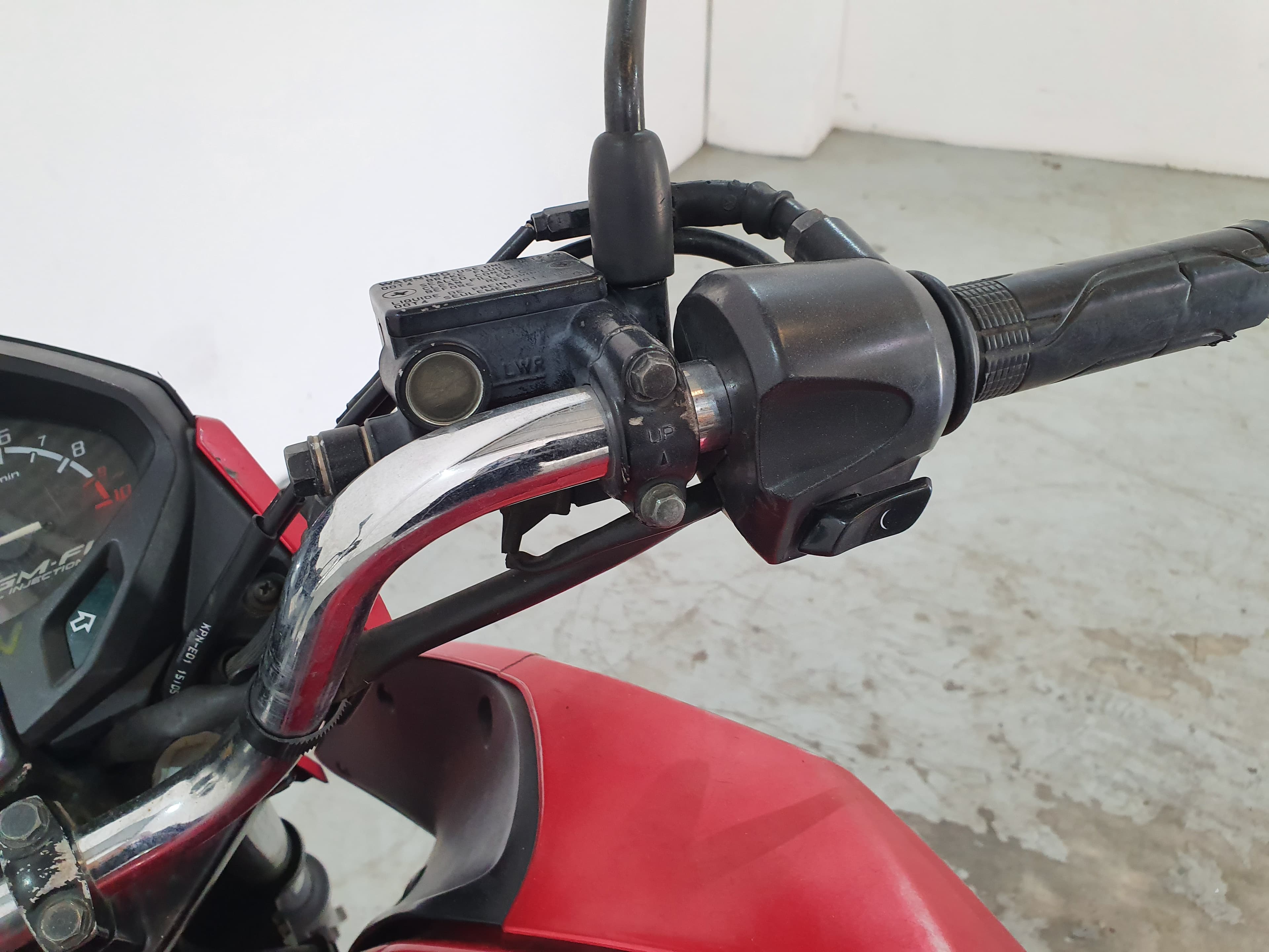 HONDA CBF 125 · Ano 2015 — imagen 9