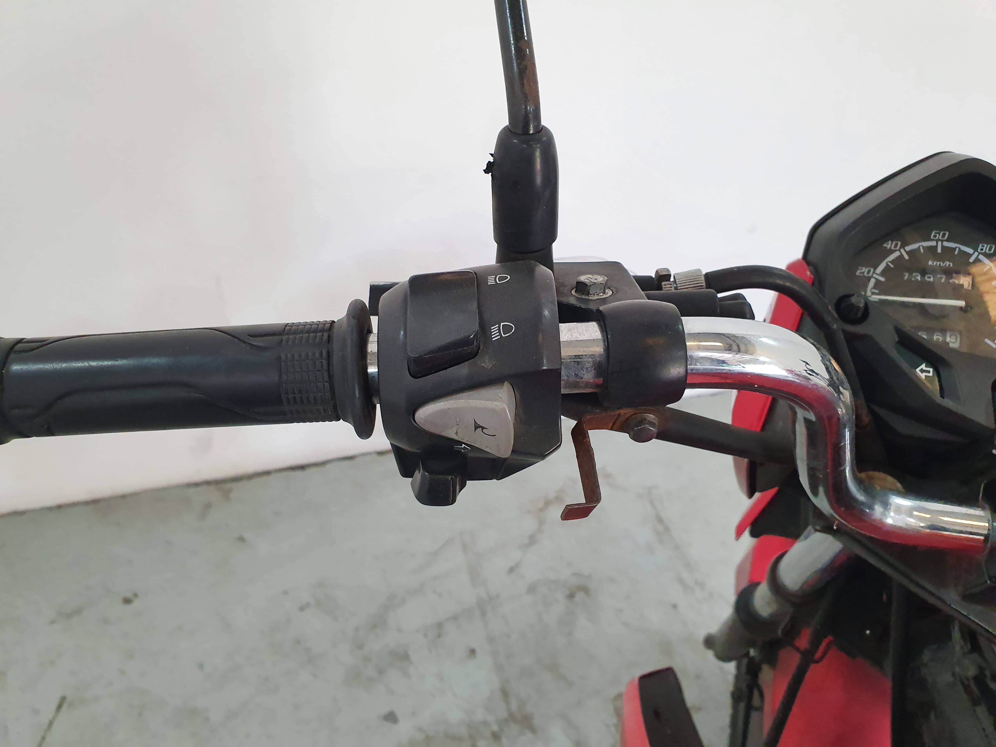 HONDA CBF 125 · Ano 2015 — imagen 8
