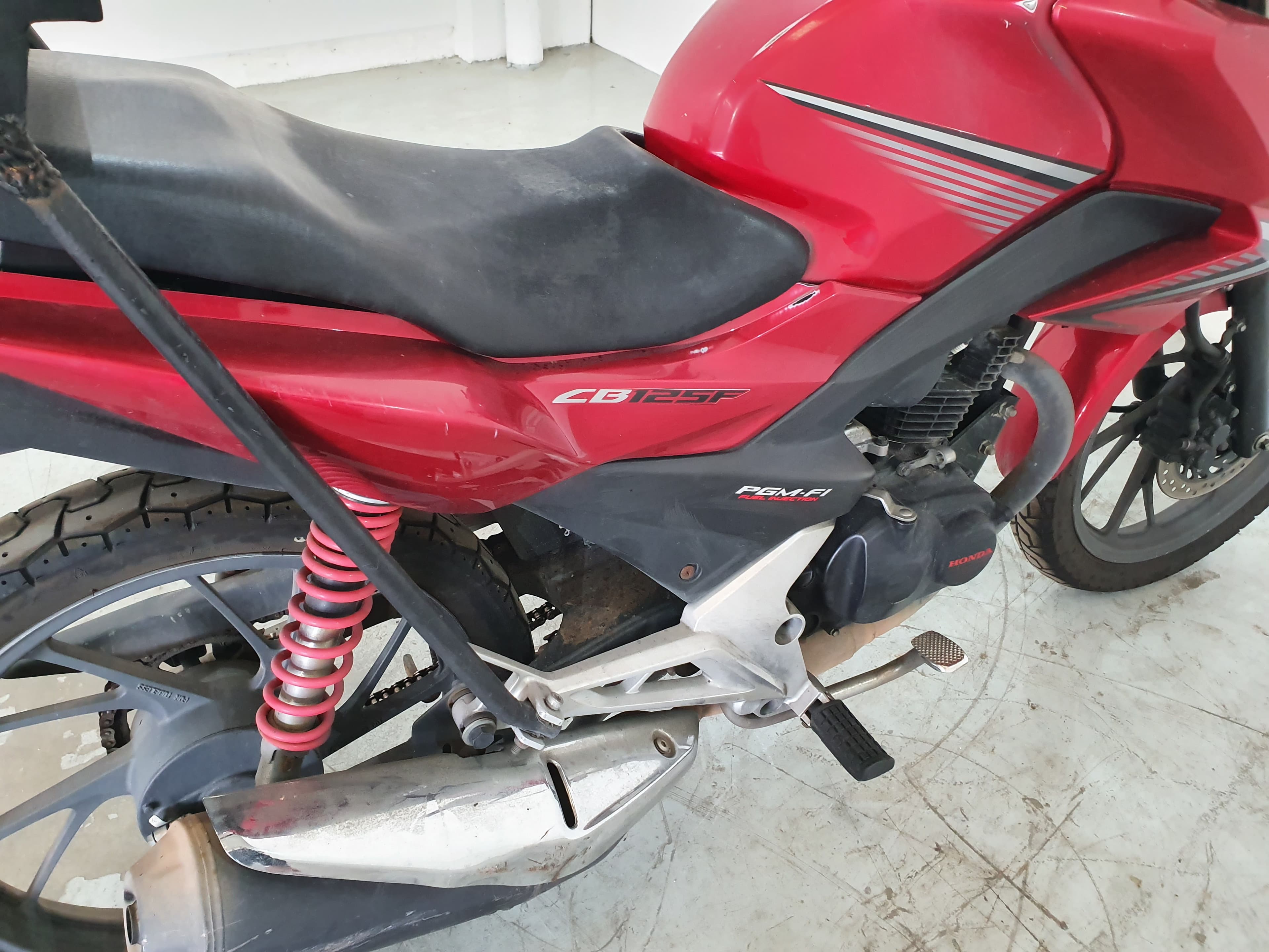 HONDA CBF 125 · Ano 2016 — image 5
