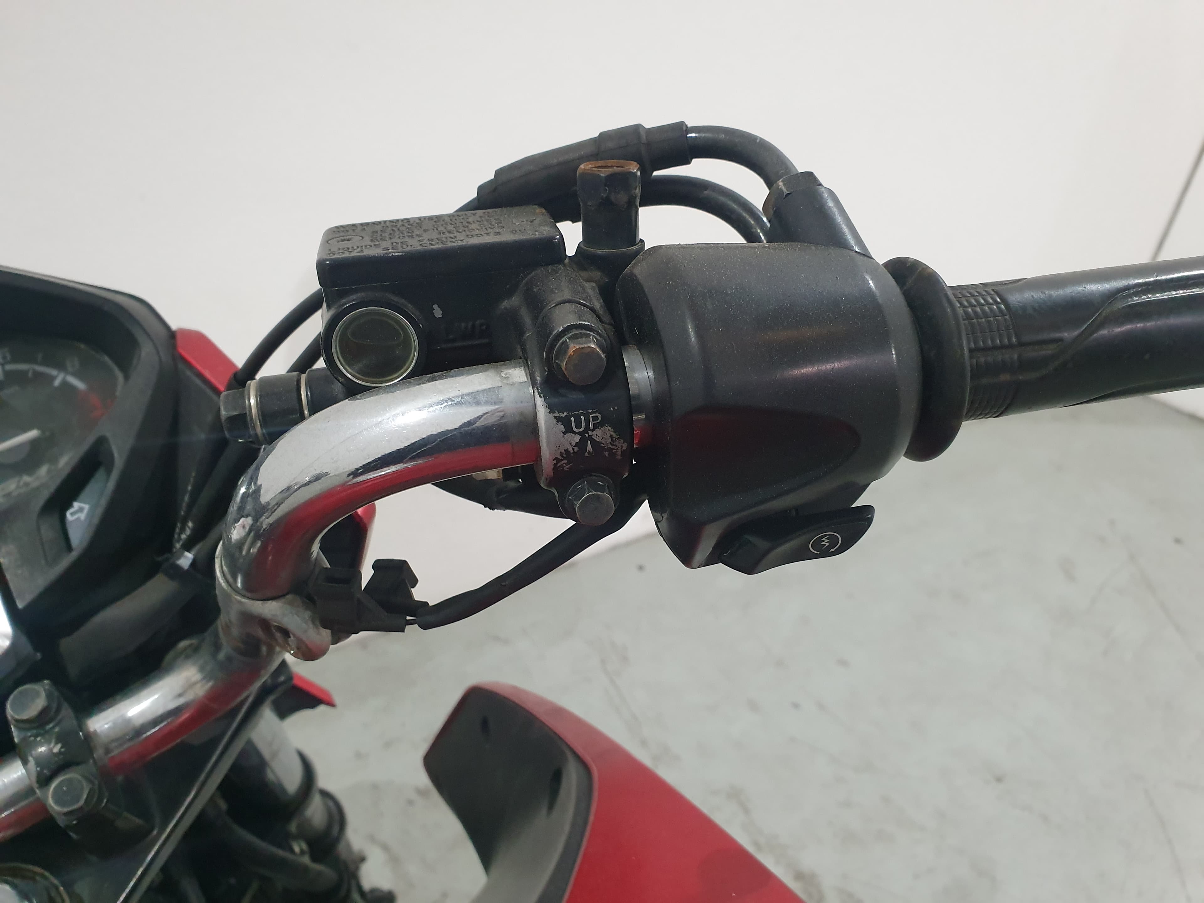 HONDA CBF 125 · Ano 2016 — imagen 9