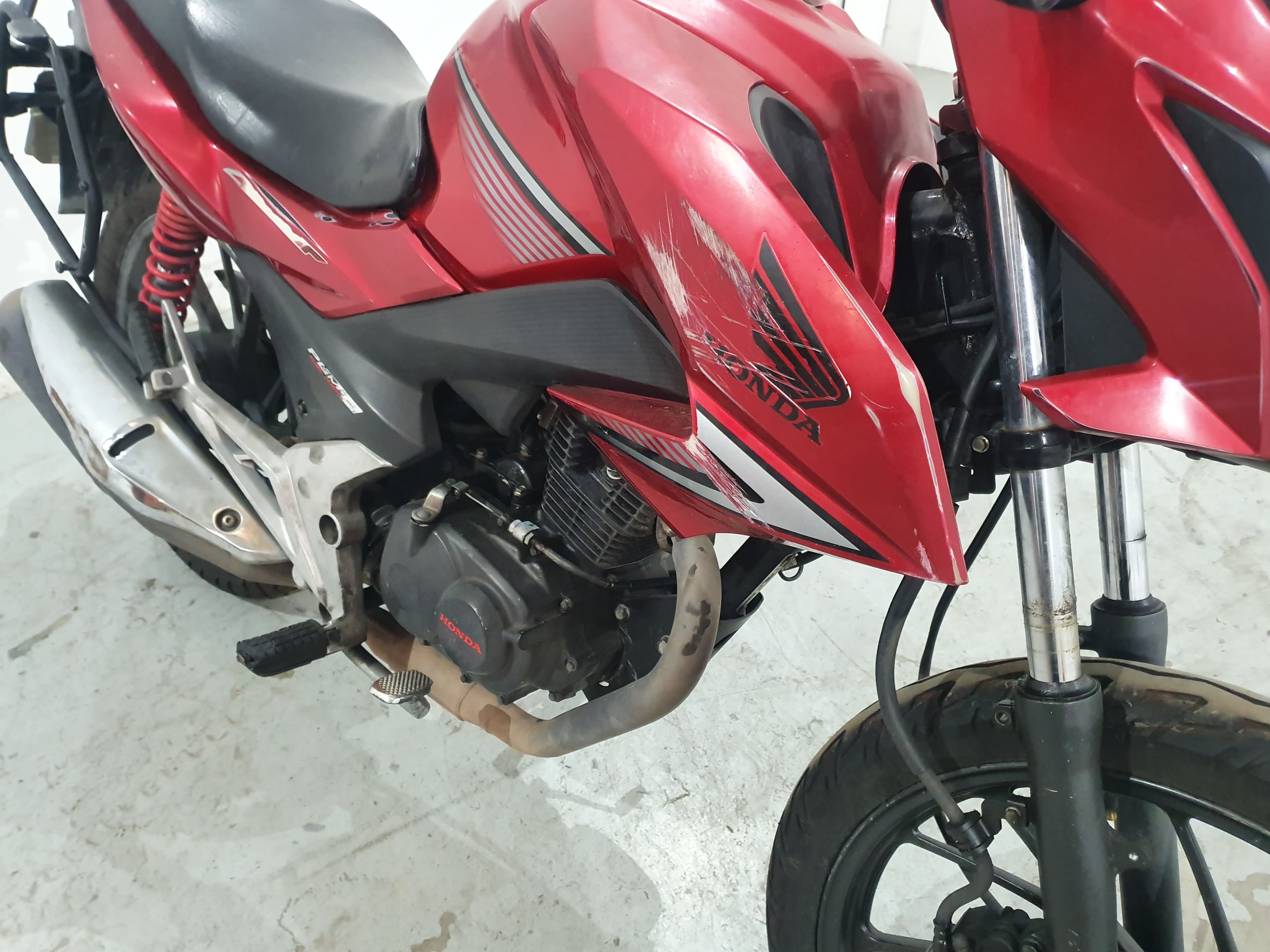 HONDA CBF 125 · Ano 2016 — imagen 11