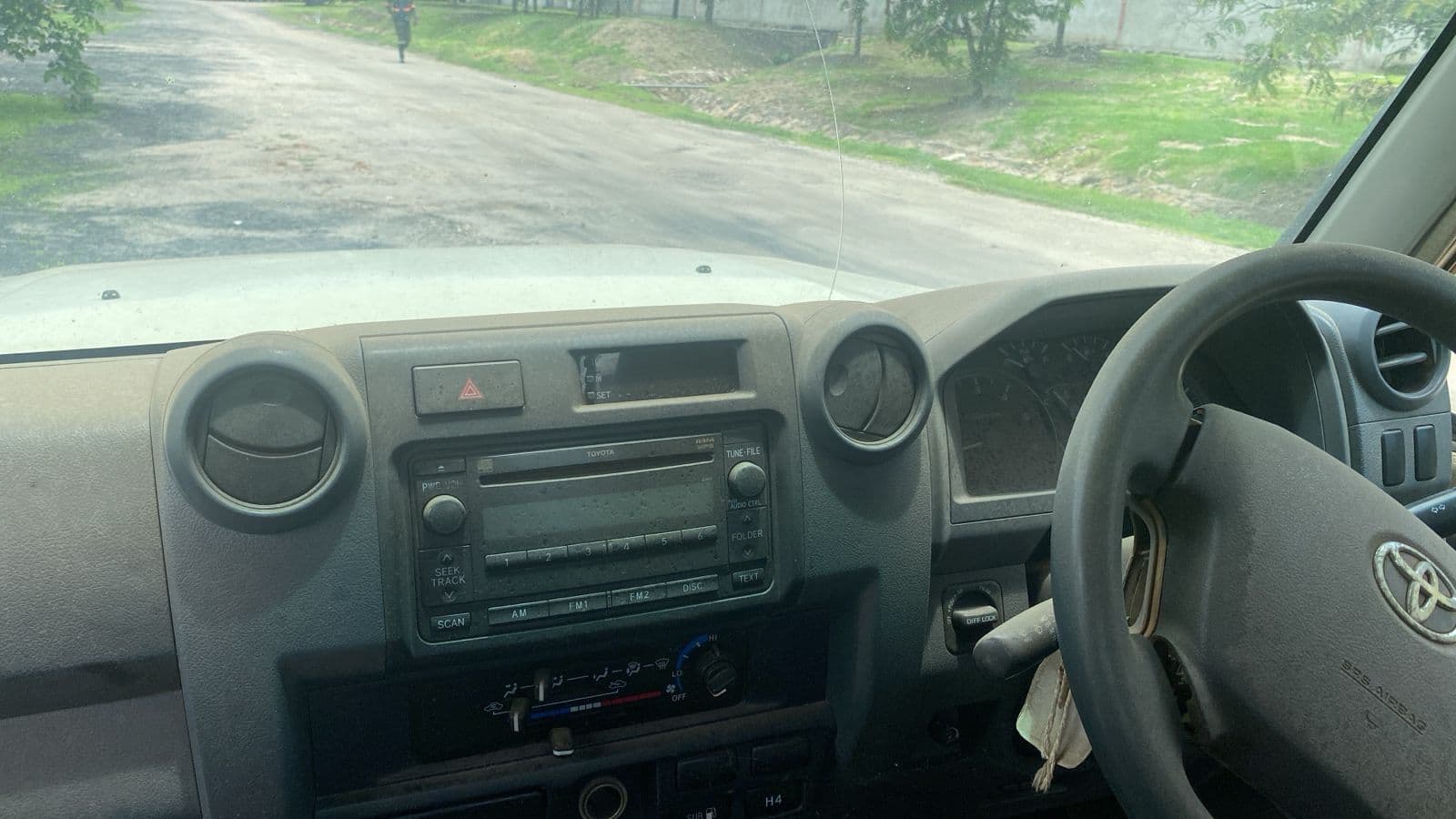Toyota Land Cruiser · Ano 2012 — imagem 13