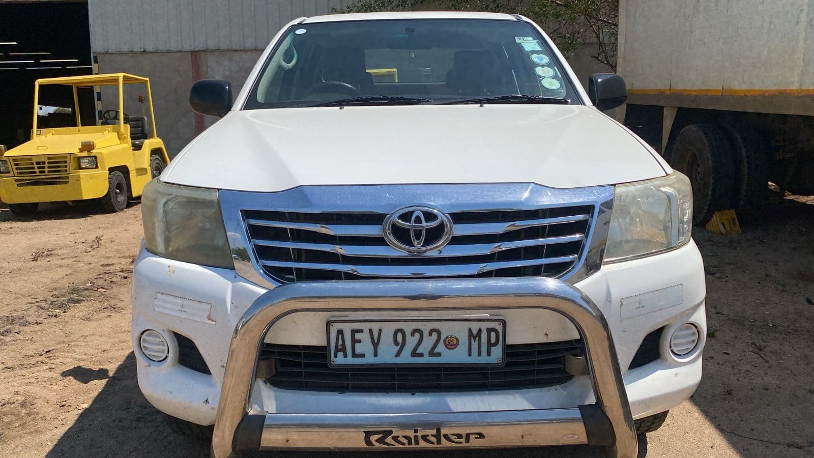 Toyota Hilux 2.5D — imagem 14