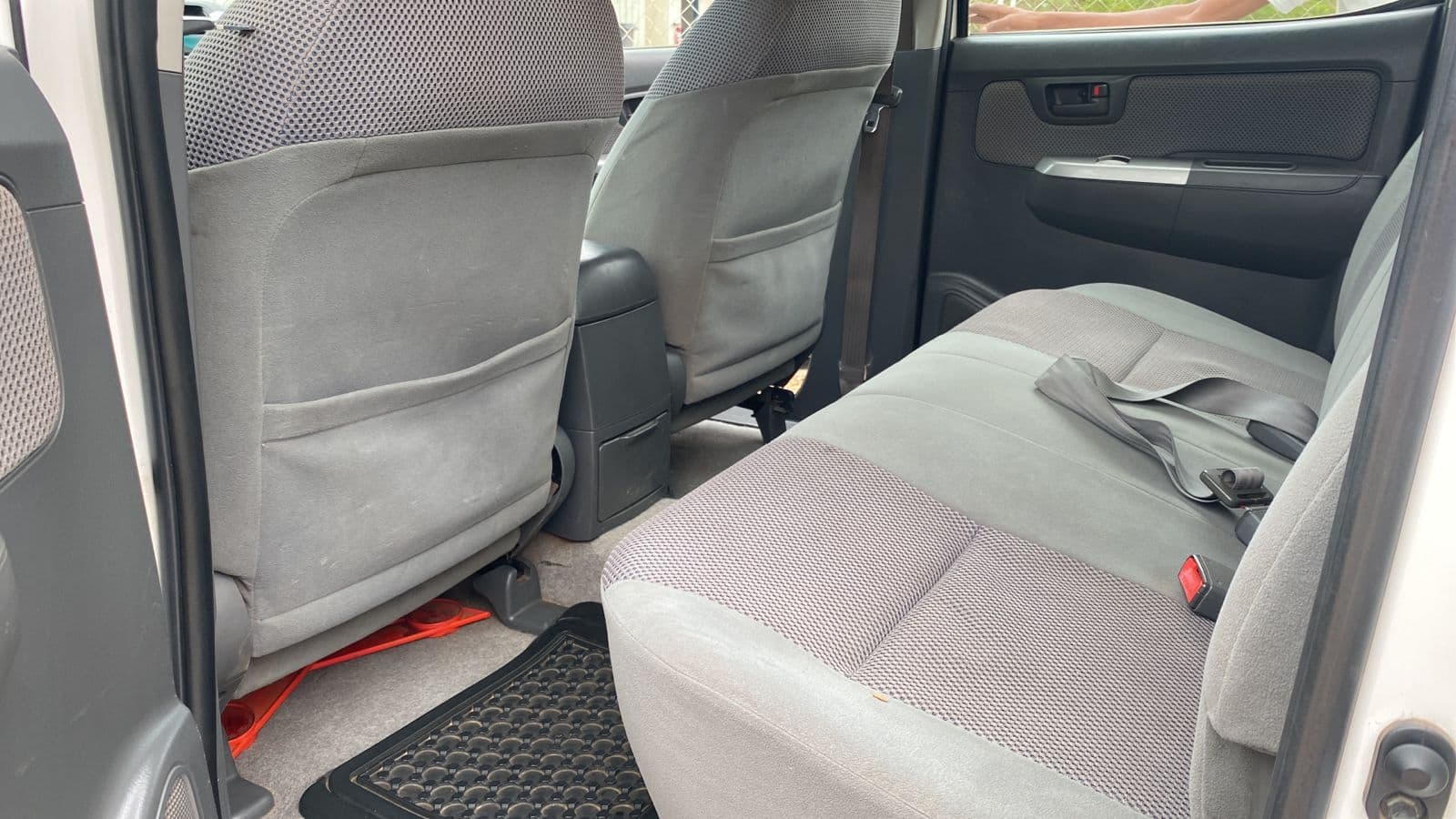 Toyota Hilux — imagen 6