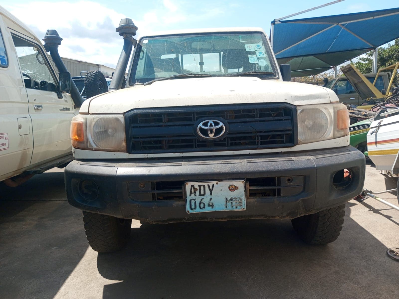 Toyota Land Cruiser — imagen 7