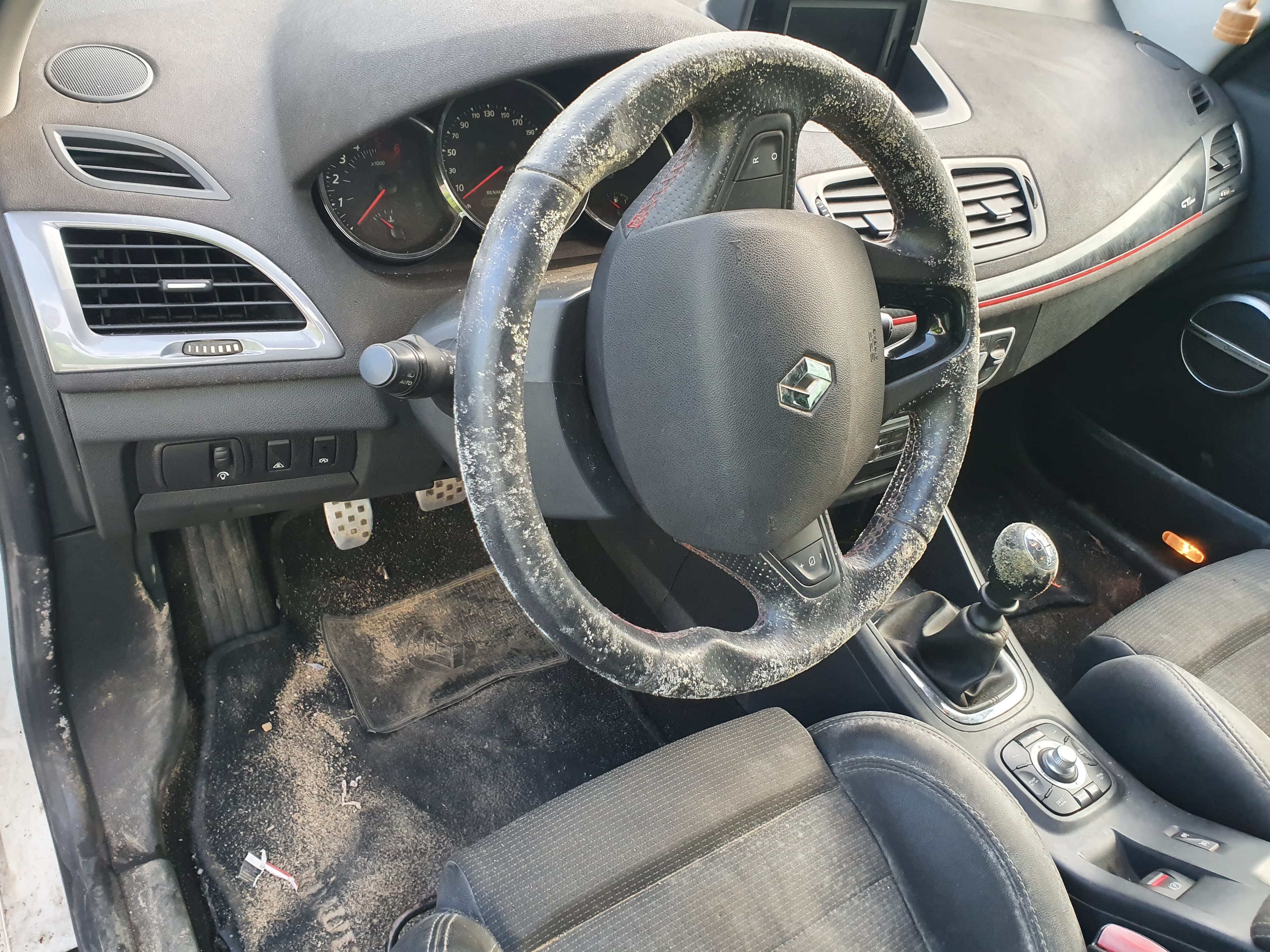 Renault Mégane GT Line · Ano 2012 — imagem 24
