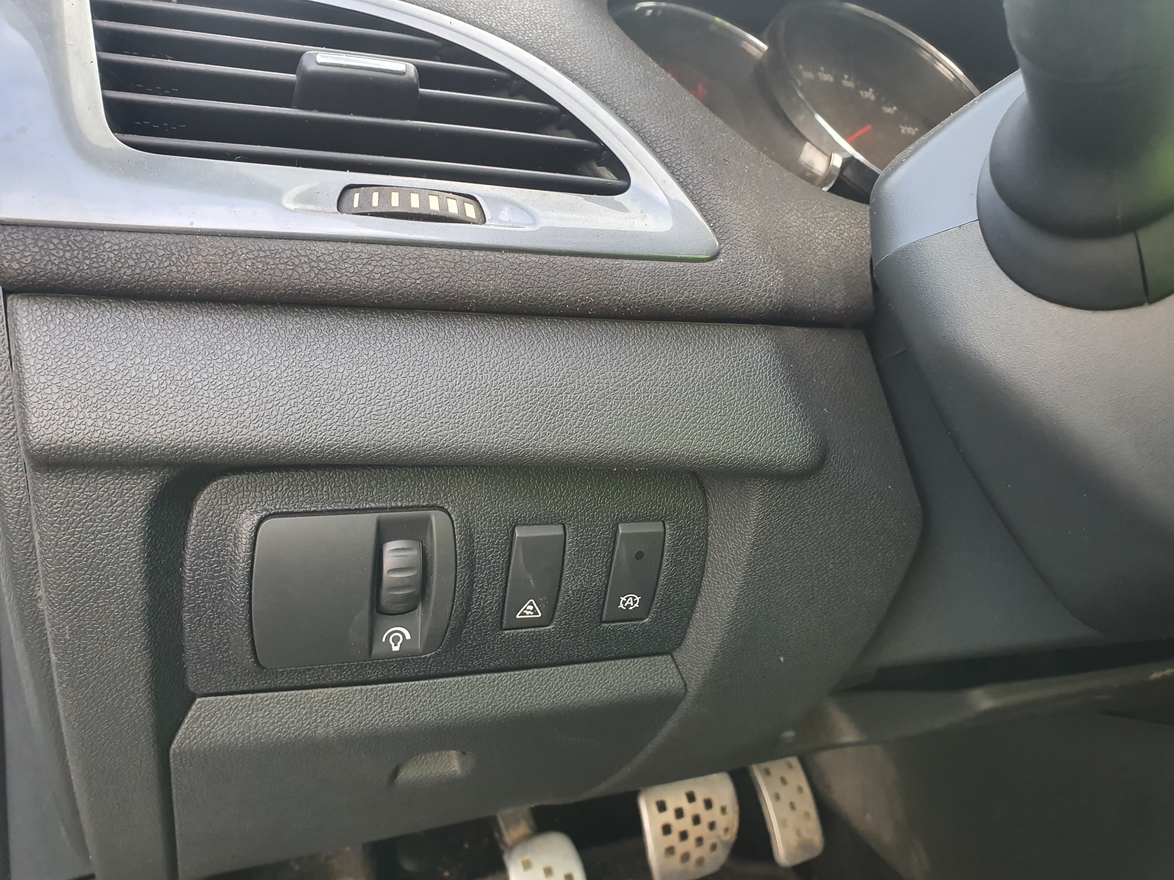 Renault Mégane GT Line · Ano 2012 — imagem 32