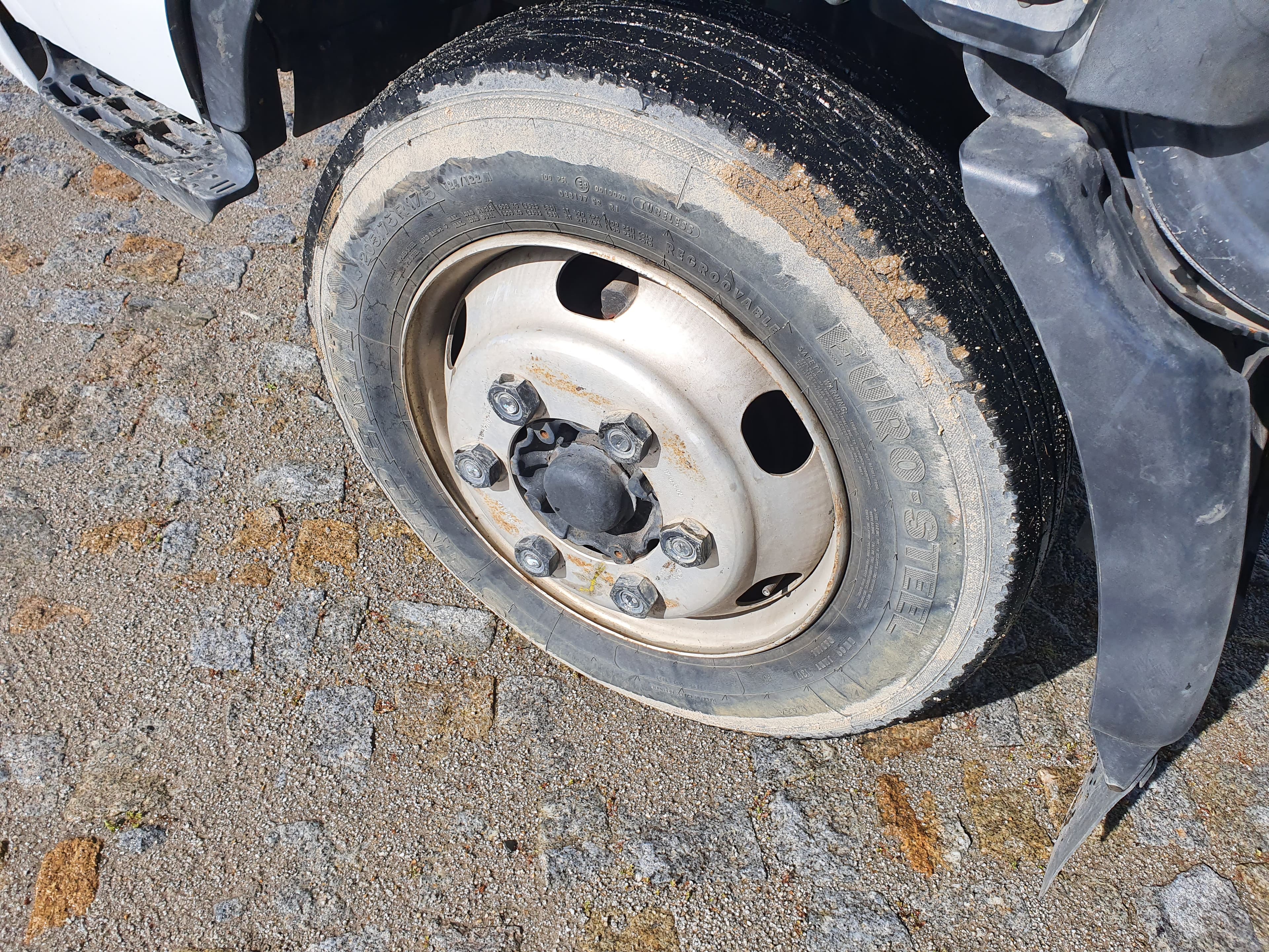 Toyota Dyna · Grua Palfinger · Tribasculante · Ano 2008 — imagen 22