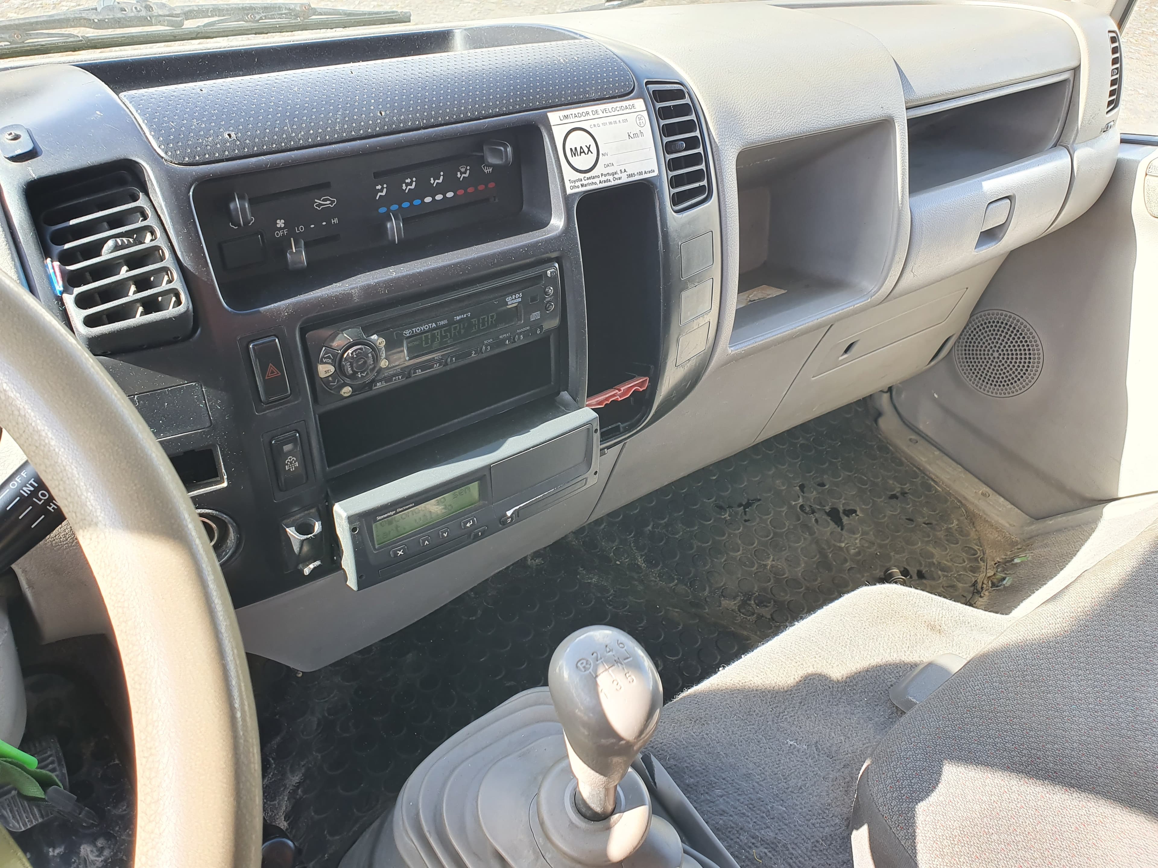 Toyota Dyna · Grua Palfinger · Tribasculante · Ano 2008 — imagen 30
