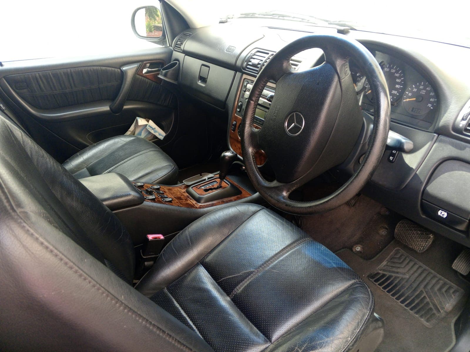 Mercedes Benz ML320 · Ano 2000 — image 8