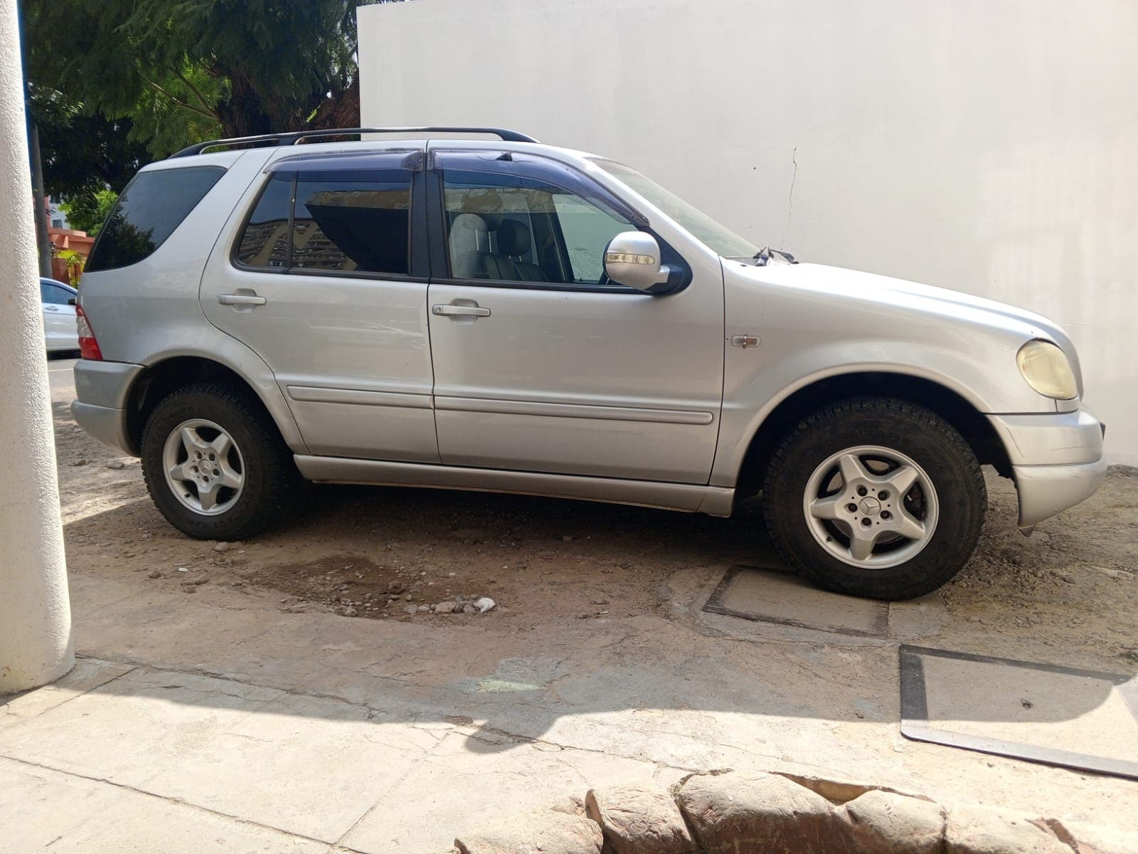 Mercedes Benz ML320 · Ano 2000 — image 4