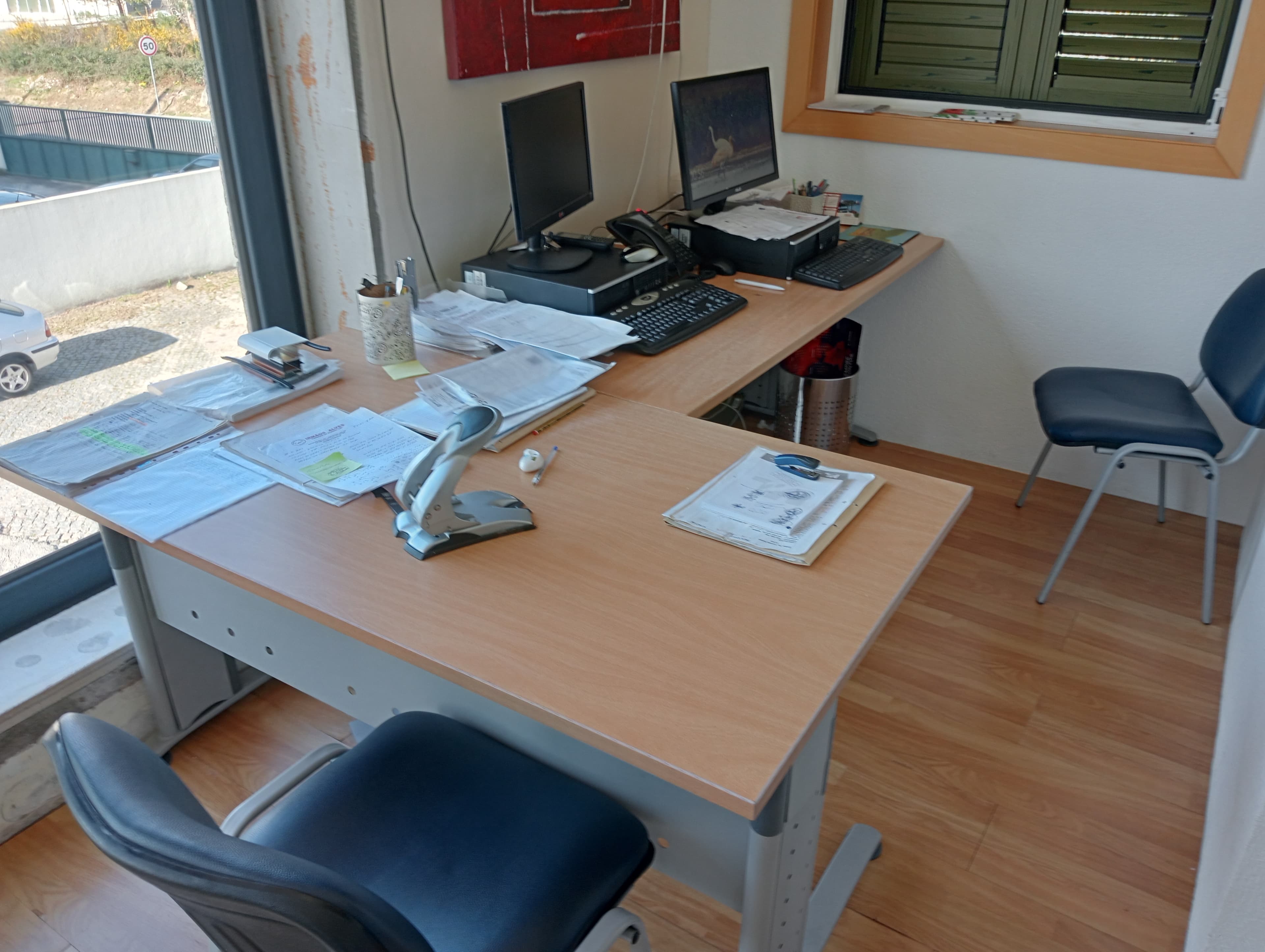 Equipamiento de Oficina