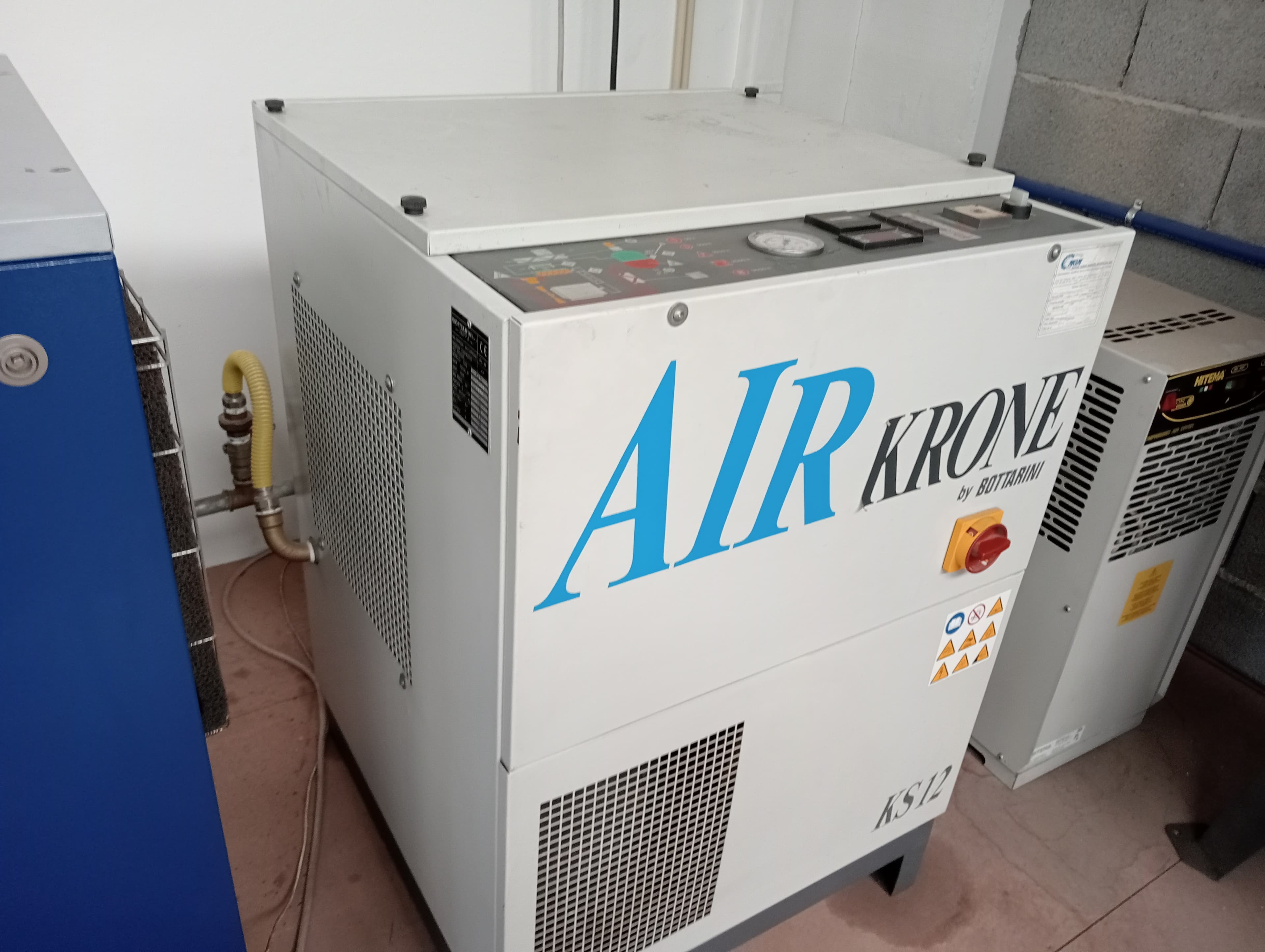 Compressores · Secador e Depósito de Ar · Acessórios · Diversos — imagem 3