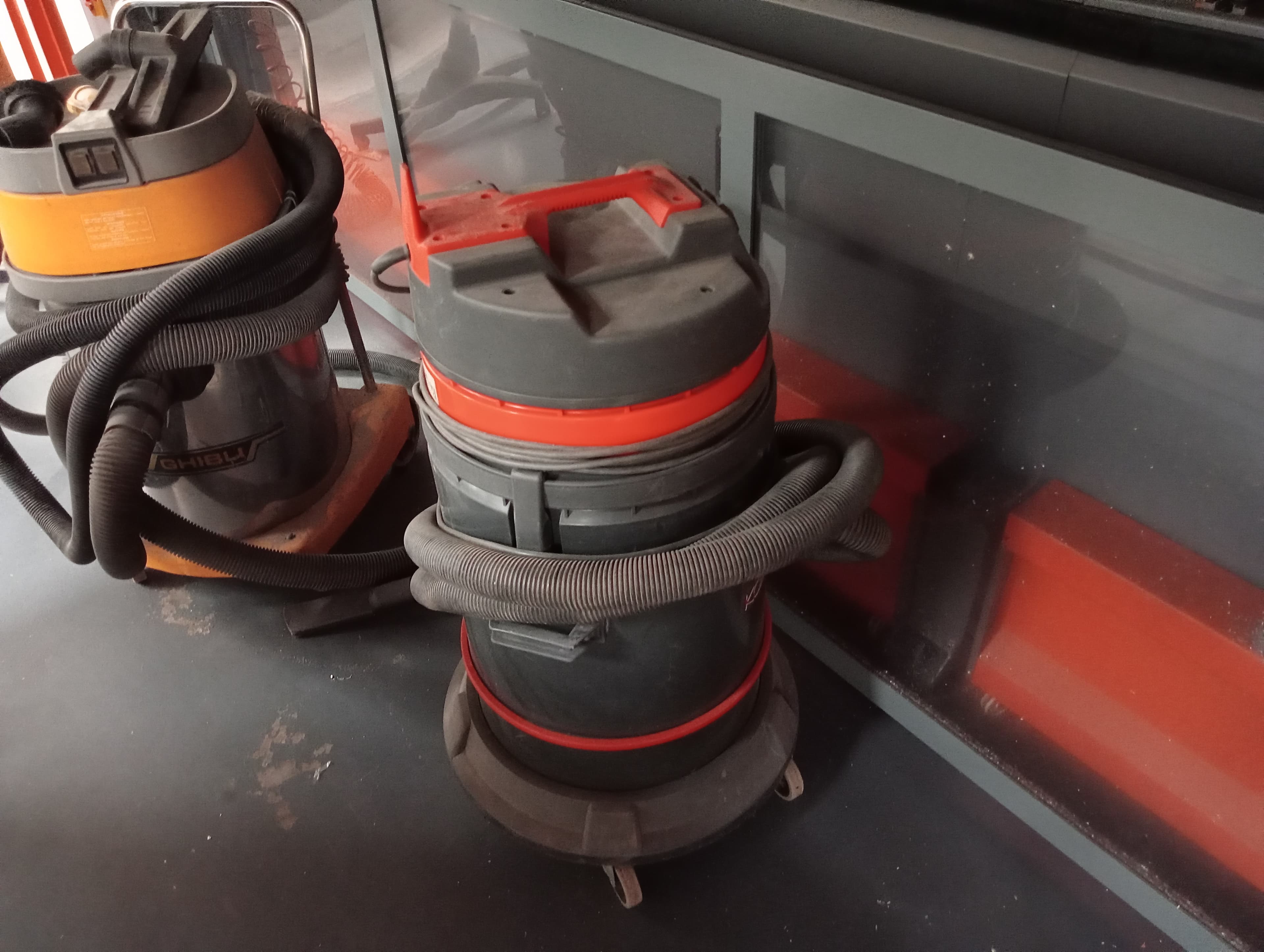 Aspirateur — image 2
