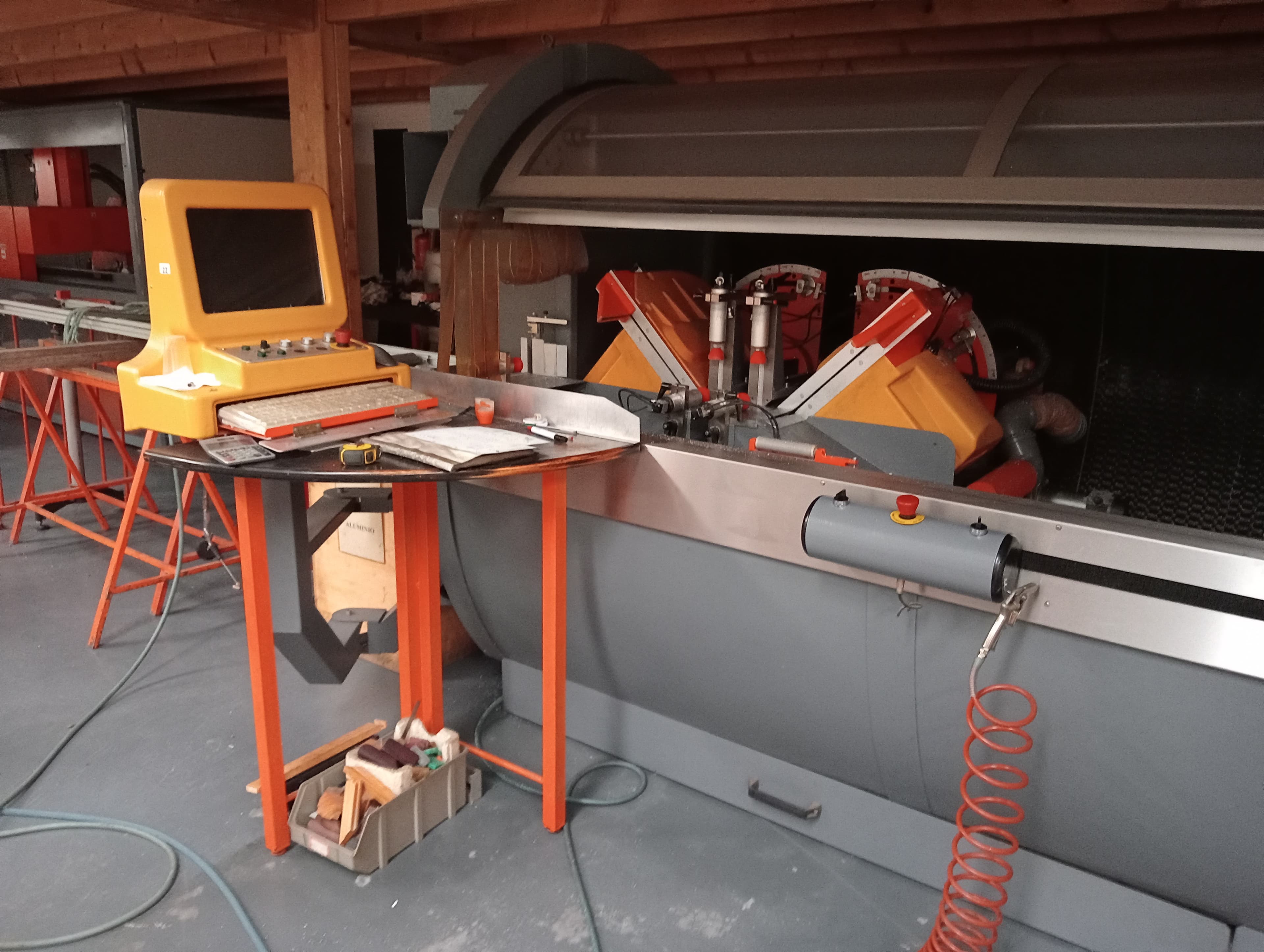 CNC de corte — imagem 2