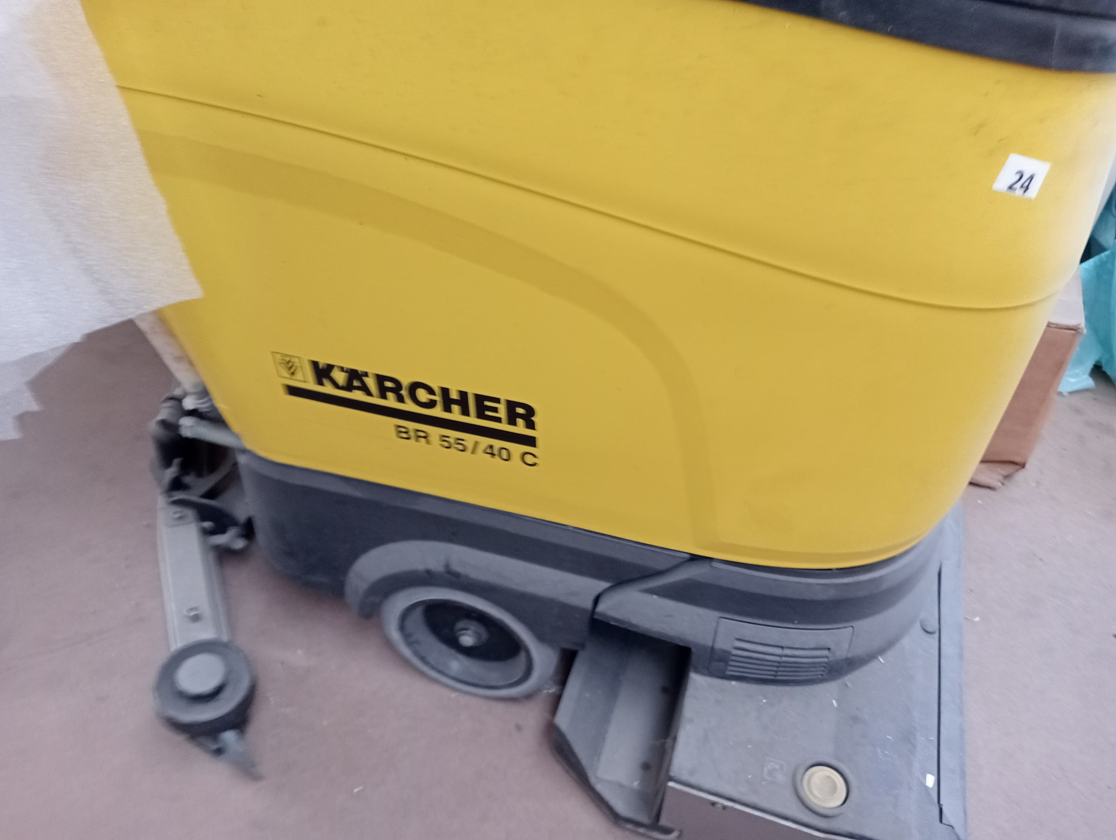 CNC · Máquina de Lavar Chão — imagem 11