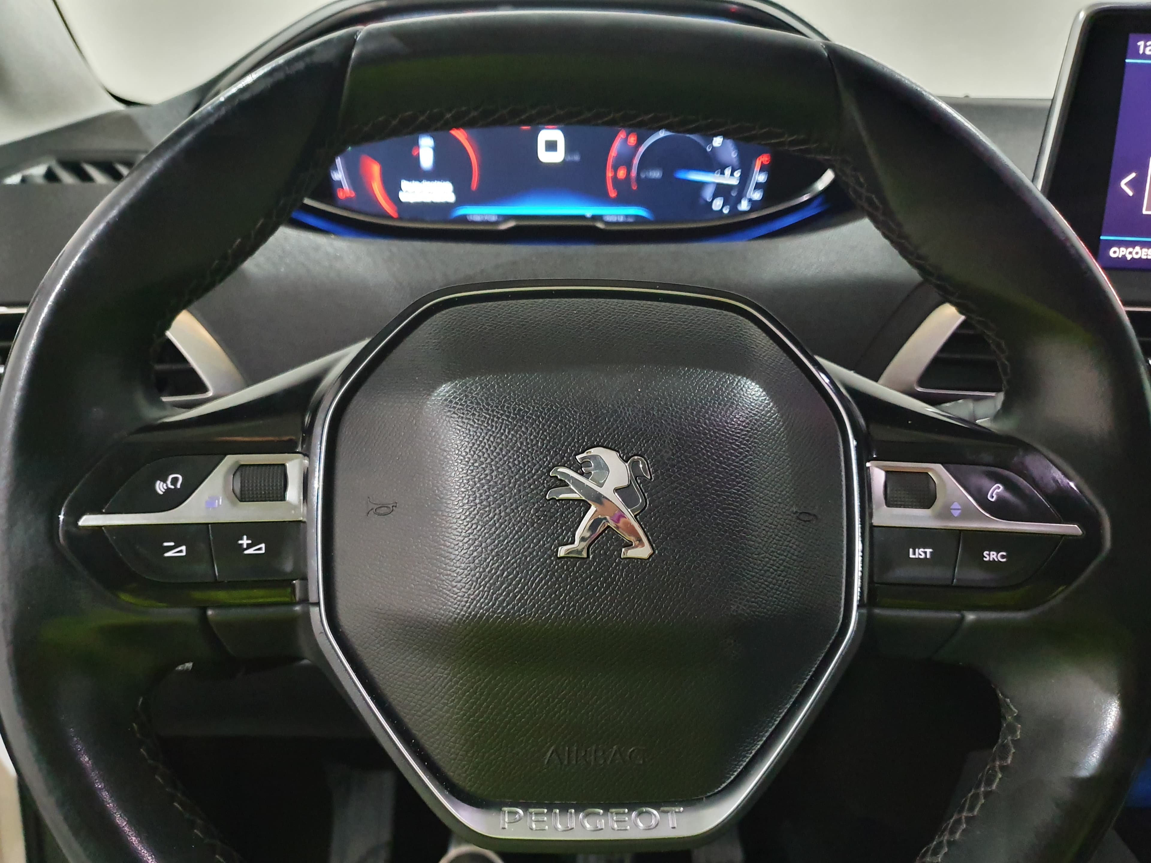 Peugeot 3008 · Ano 2017 — imagen 45