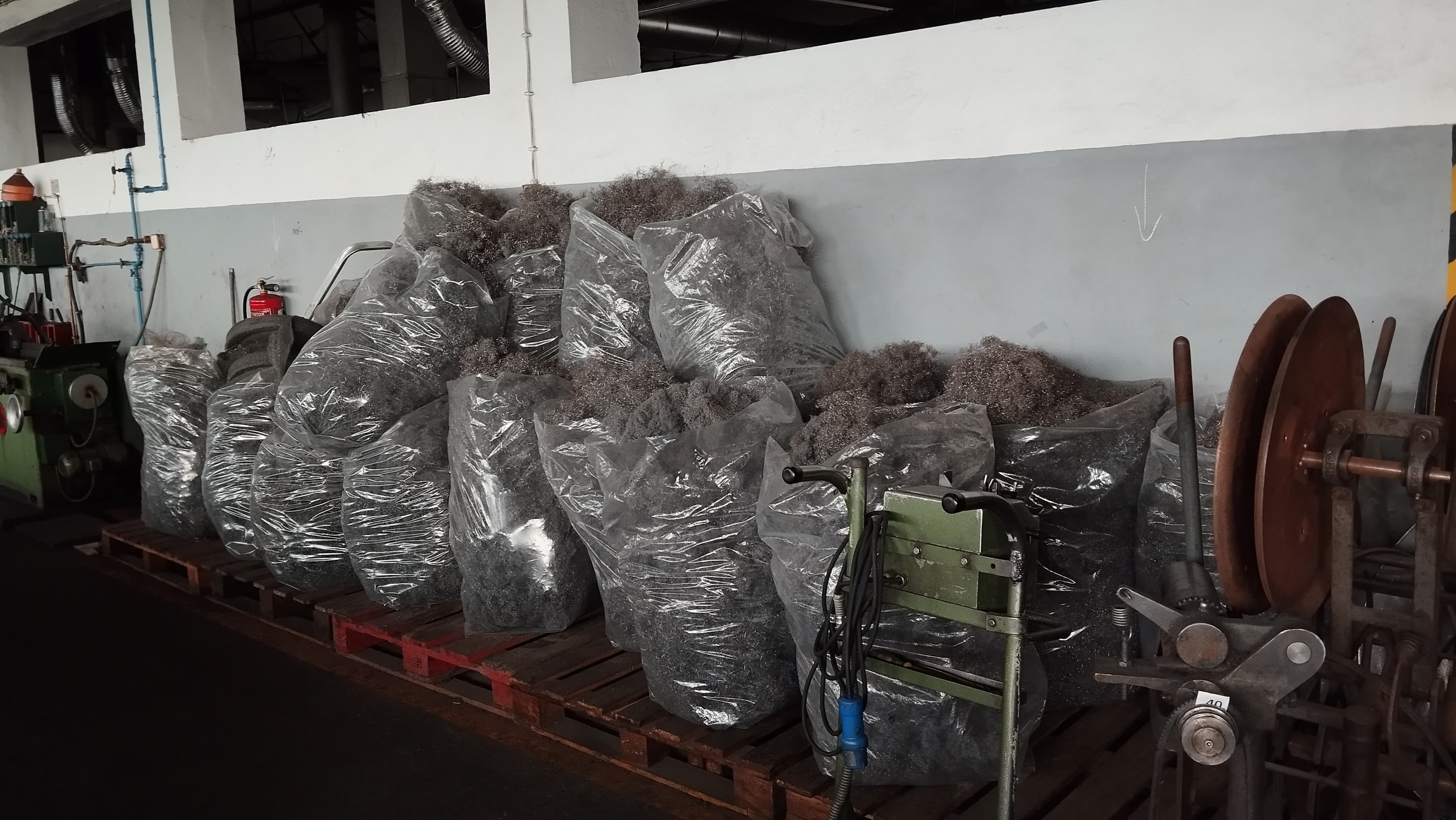 Equipamentos · Stock e Matéria Prima · Marca Nacional · Fabrico de Produtos Metálicos — image 34