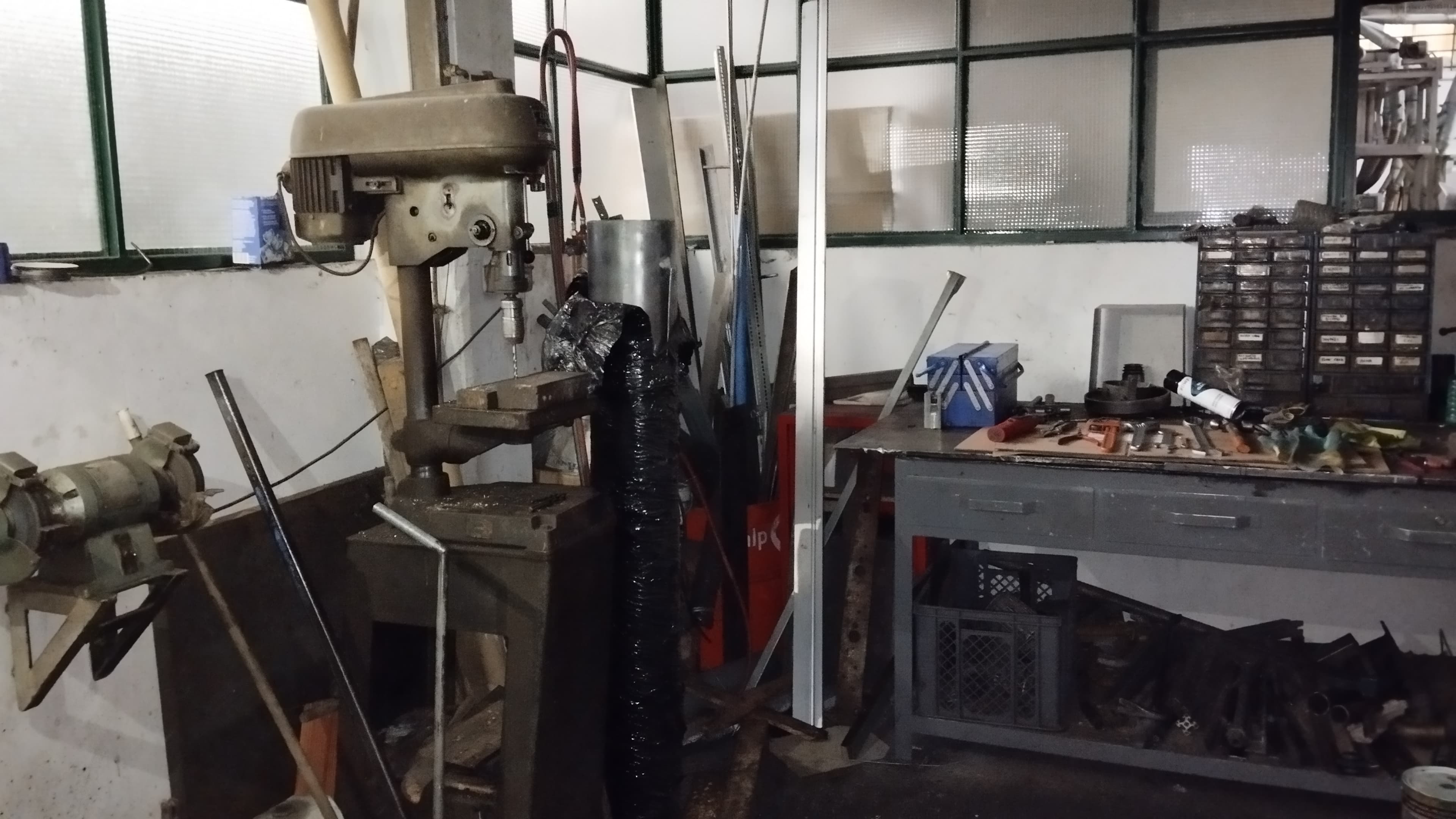 Equipamentos · Stock e Matéria Prima · Marca Nacional · Fabrico de Produtos Metálicos — image 42