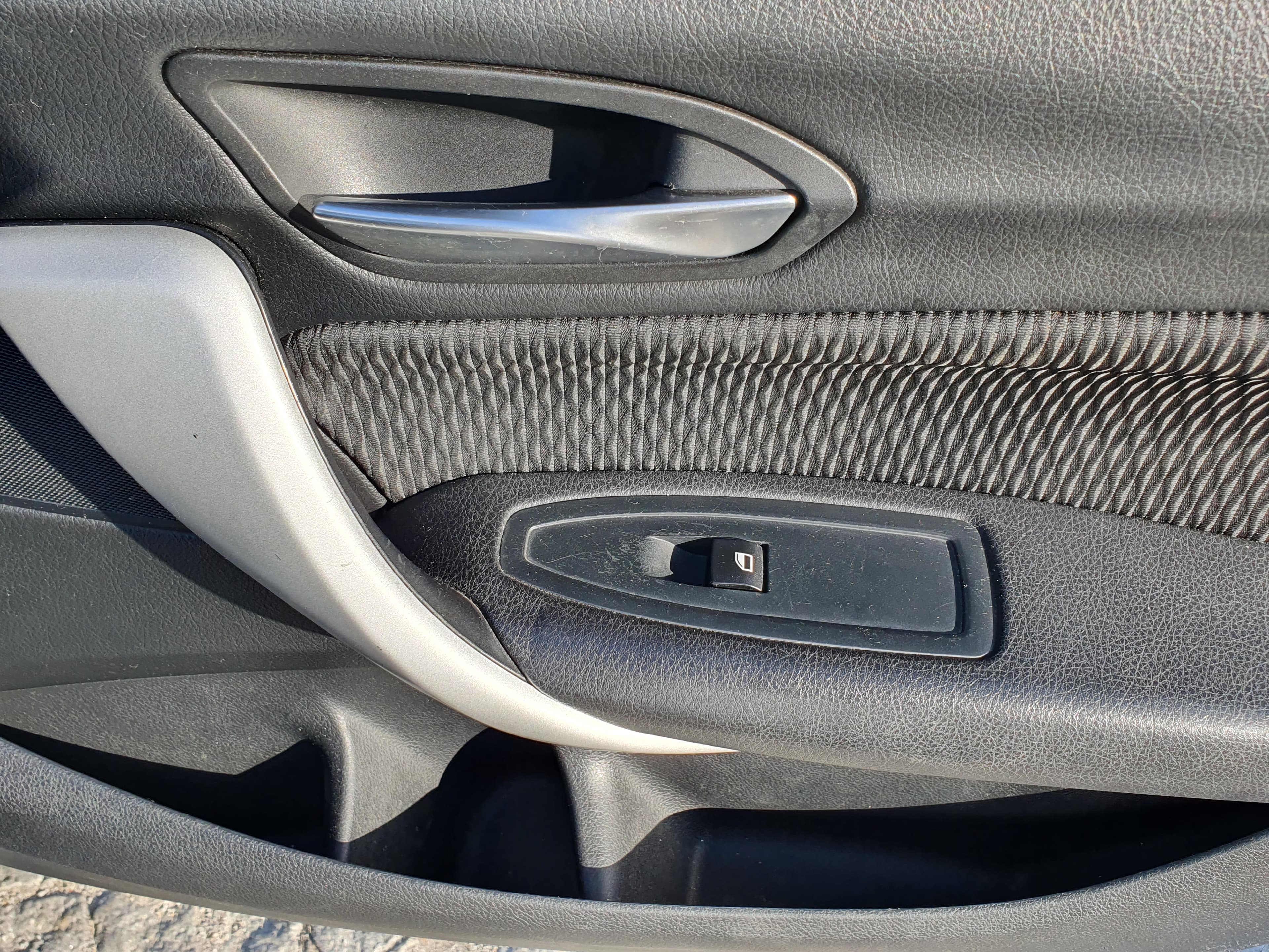 BMW 116D · Ano 2013 — imagem 24
