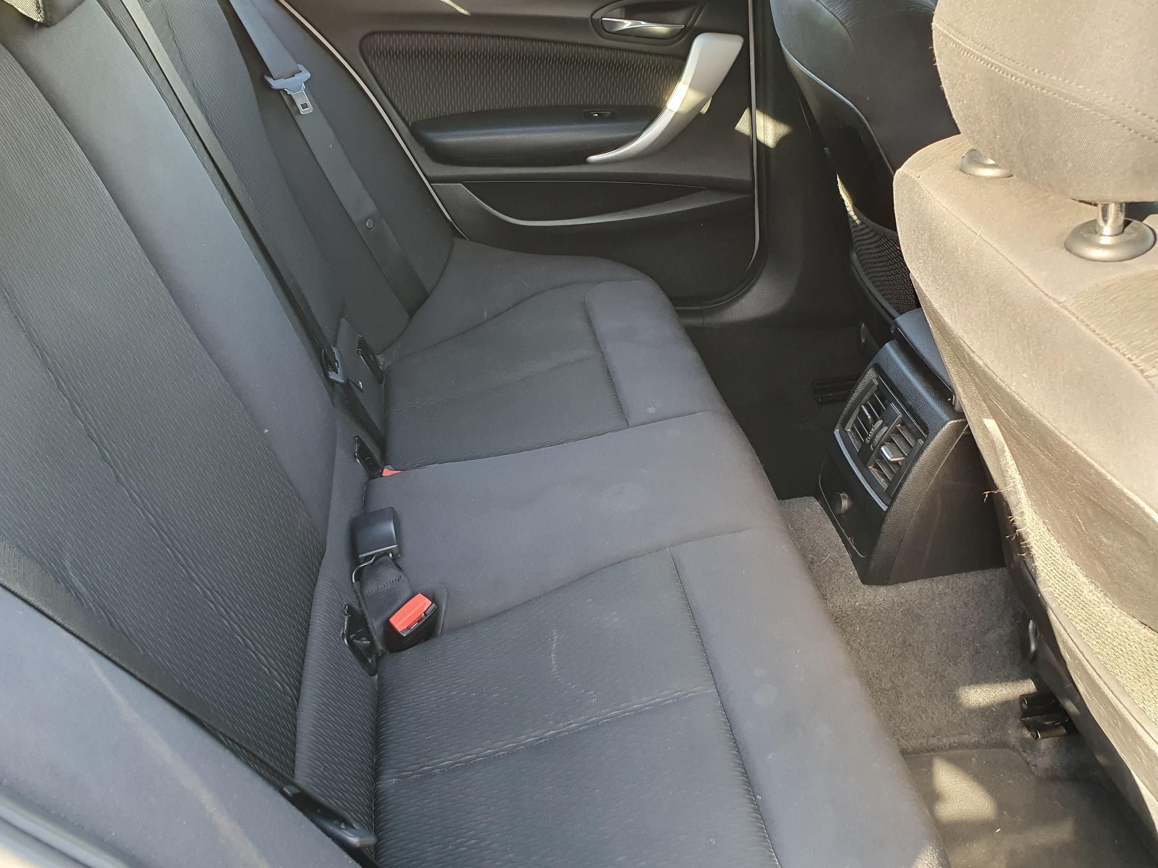 BMW 116D · Ano 2013 — imagem 22