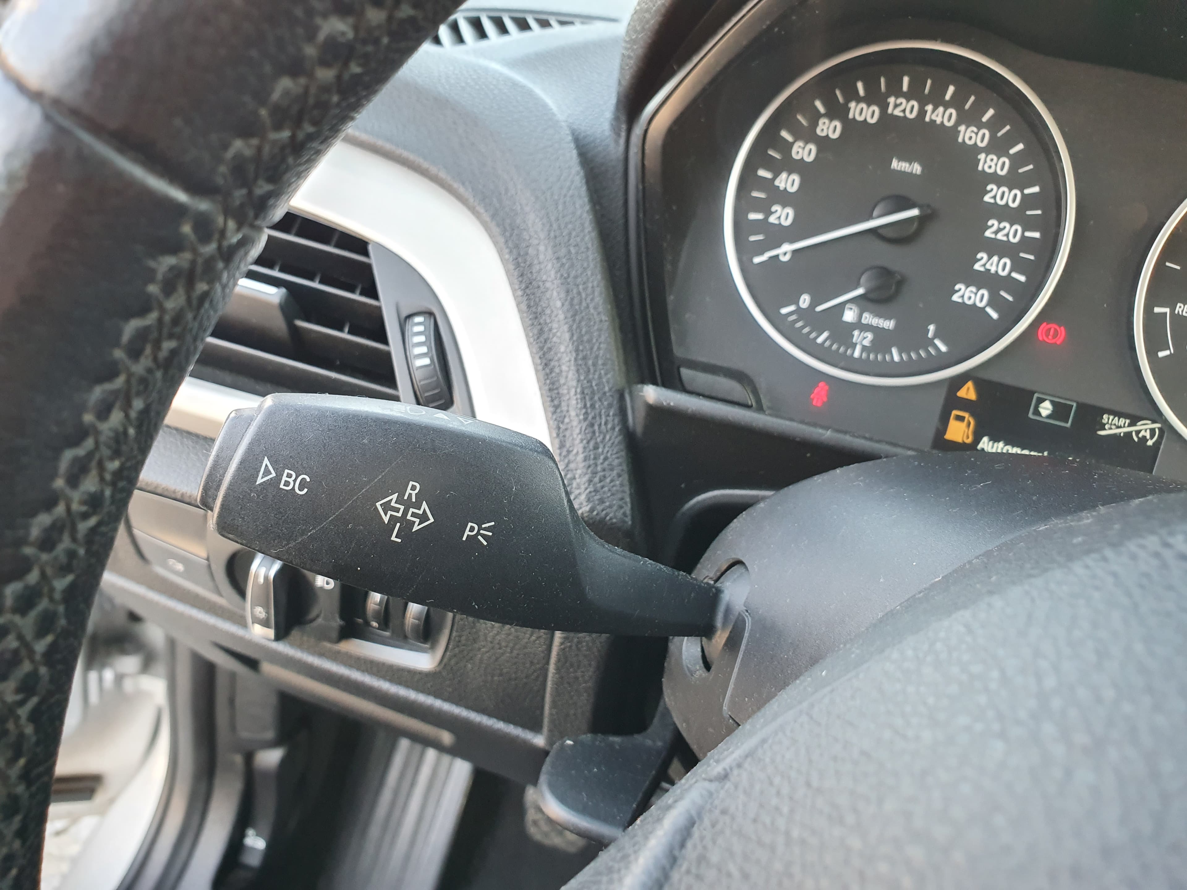 BMW 116D · Ano 2013 — imagem 41