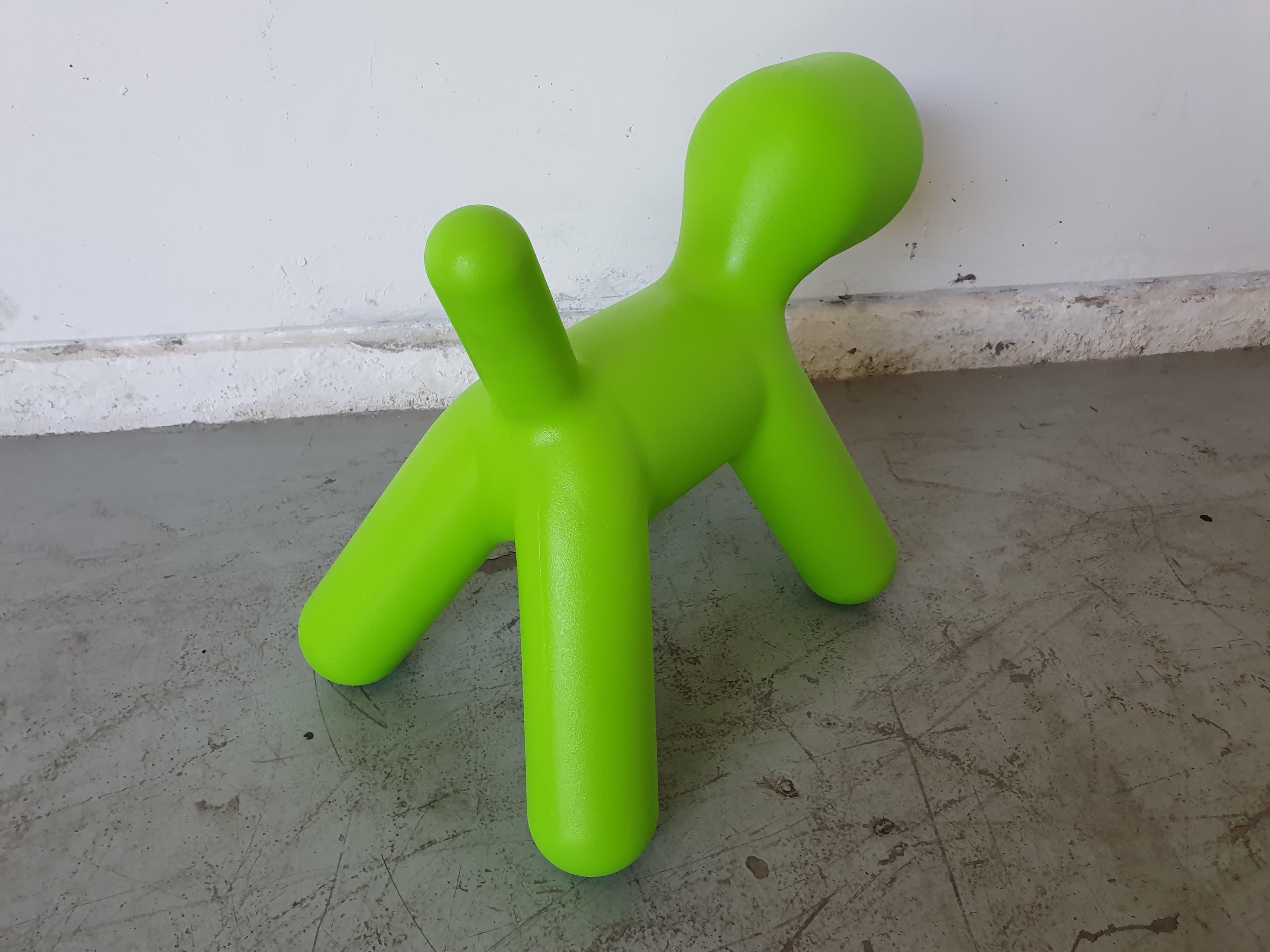 Bancos verdes Baby Dog — imagen 4